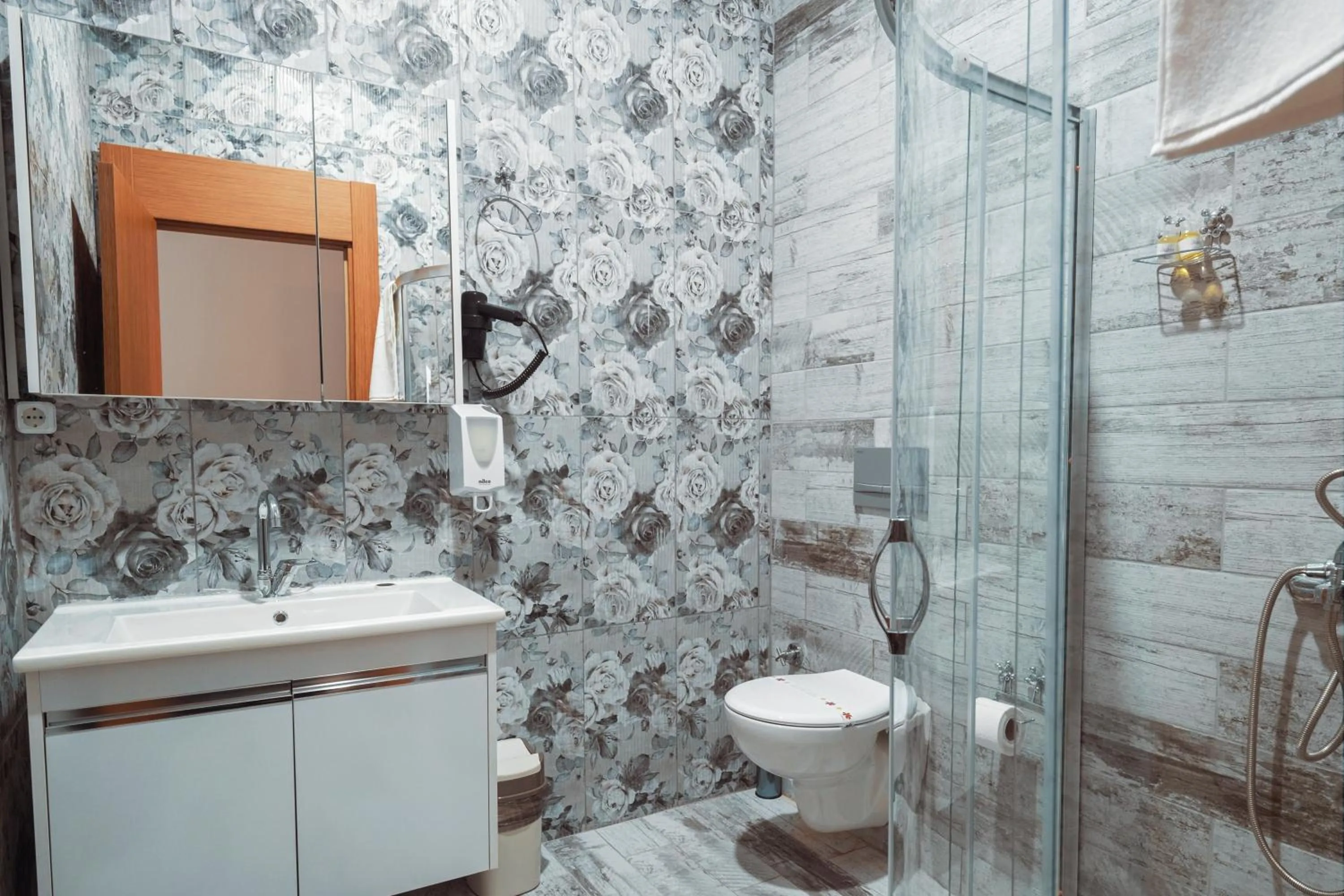 Bathroom in By Sultan Otel