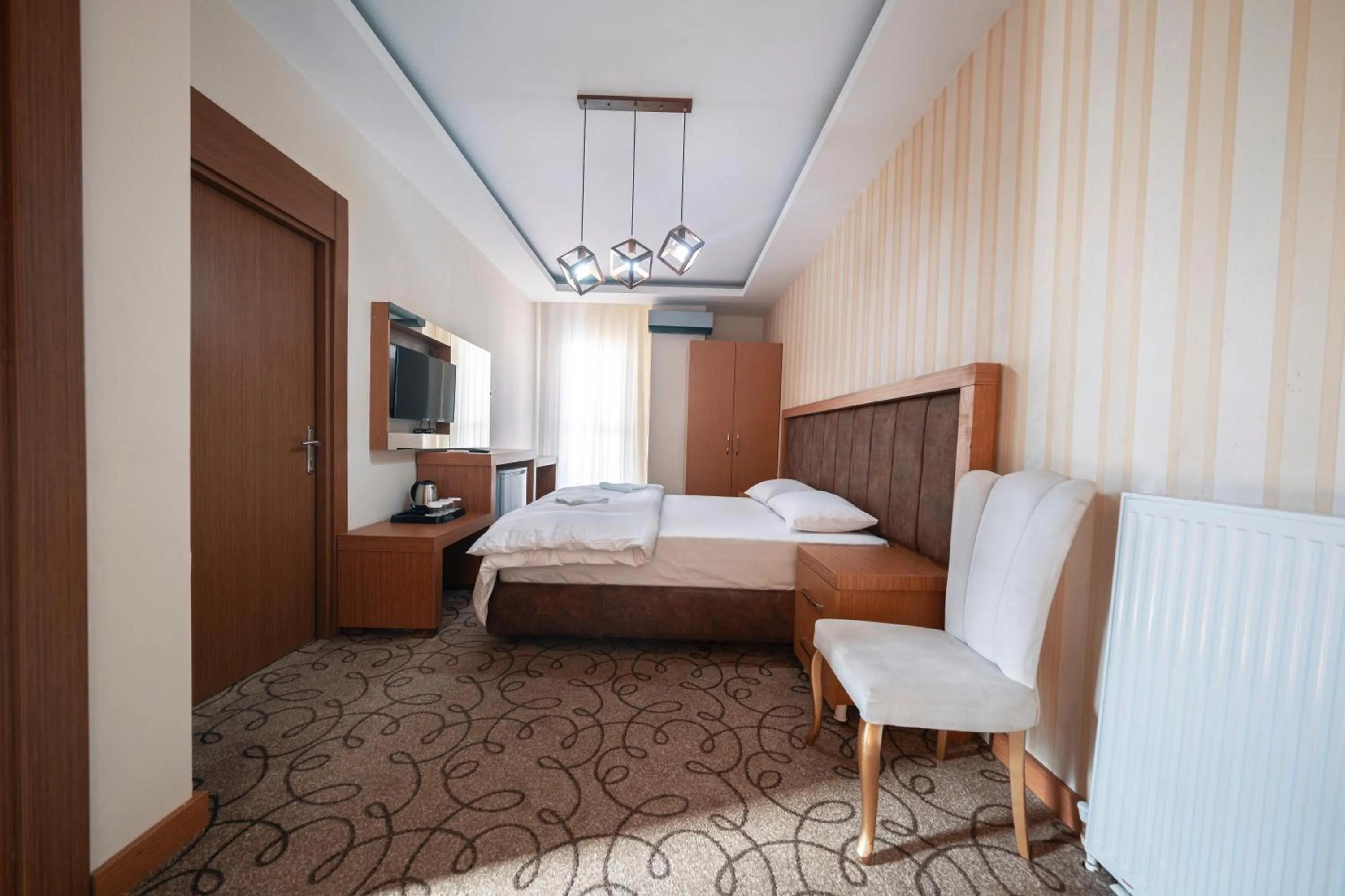 Bed in By Sultan Otel