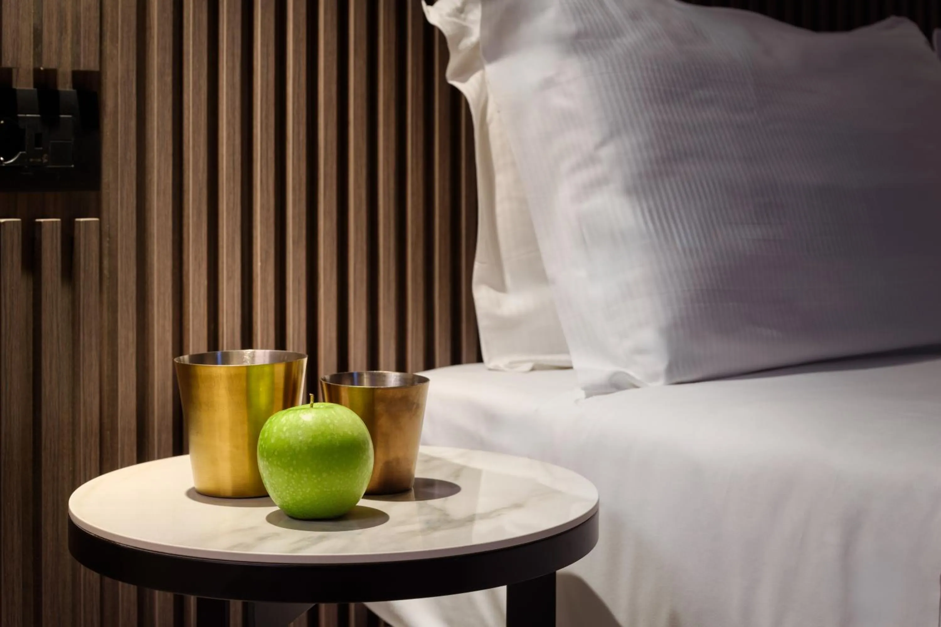 Decorative detail, Bed in Hotel Metropolitan