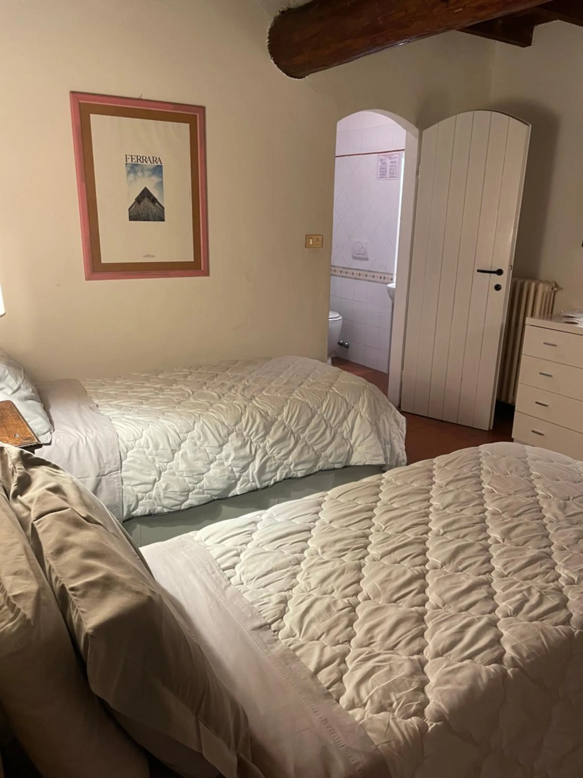 Bed in Antica Corte Hotel Residence di Charme Ferrara