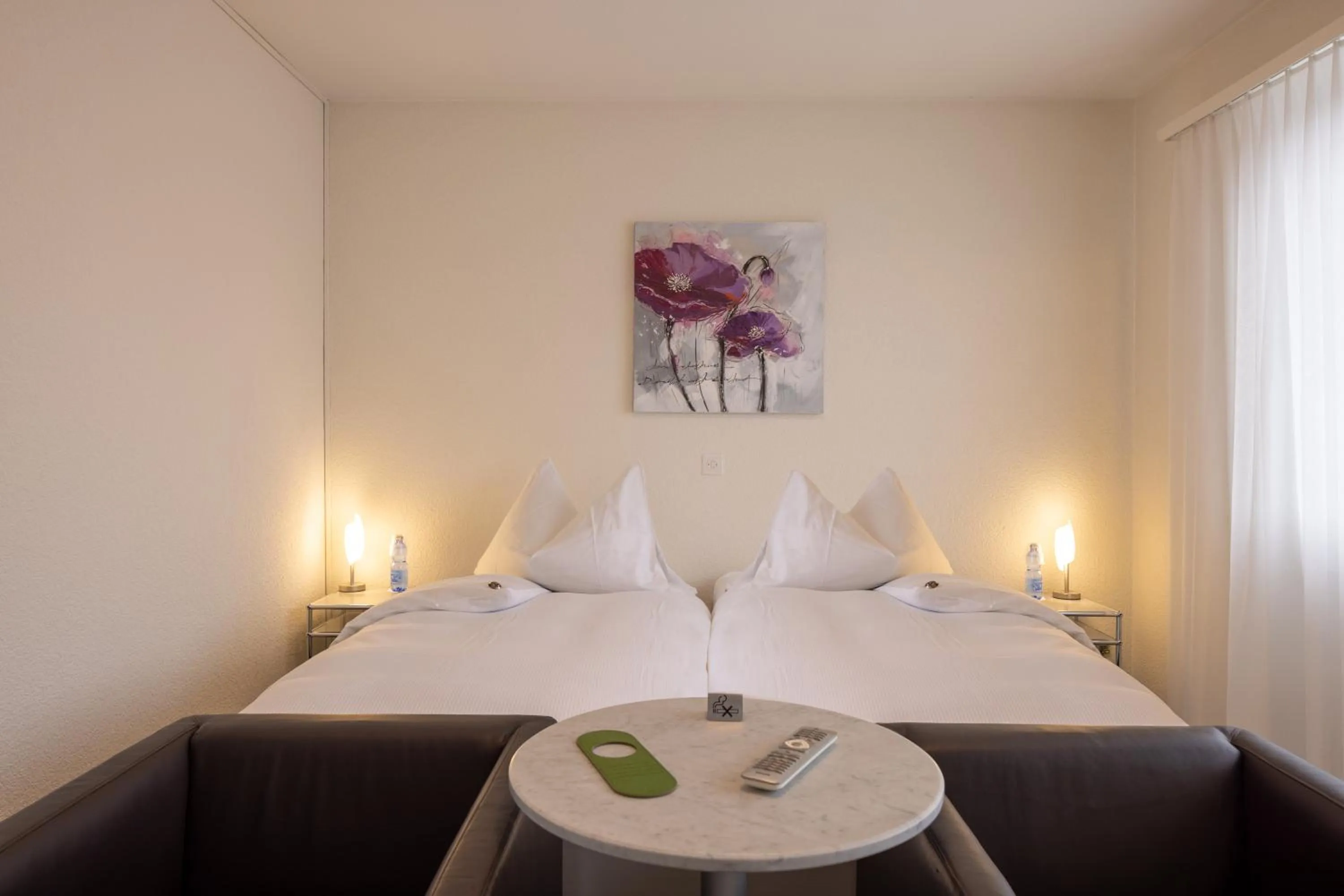 Bed in Hotel Bären Niederscherli