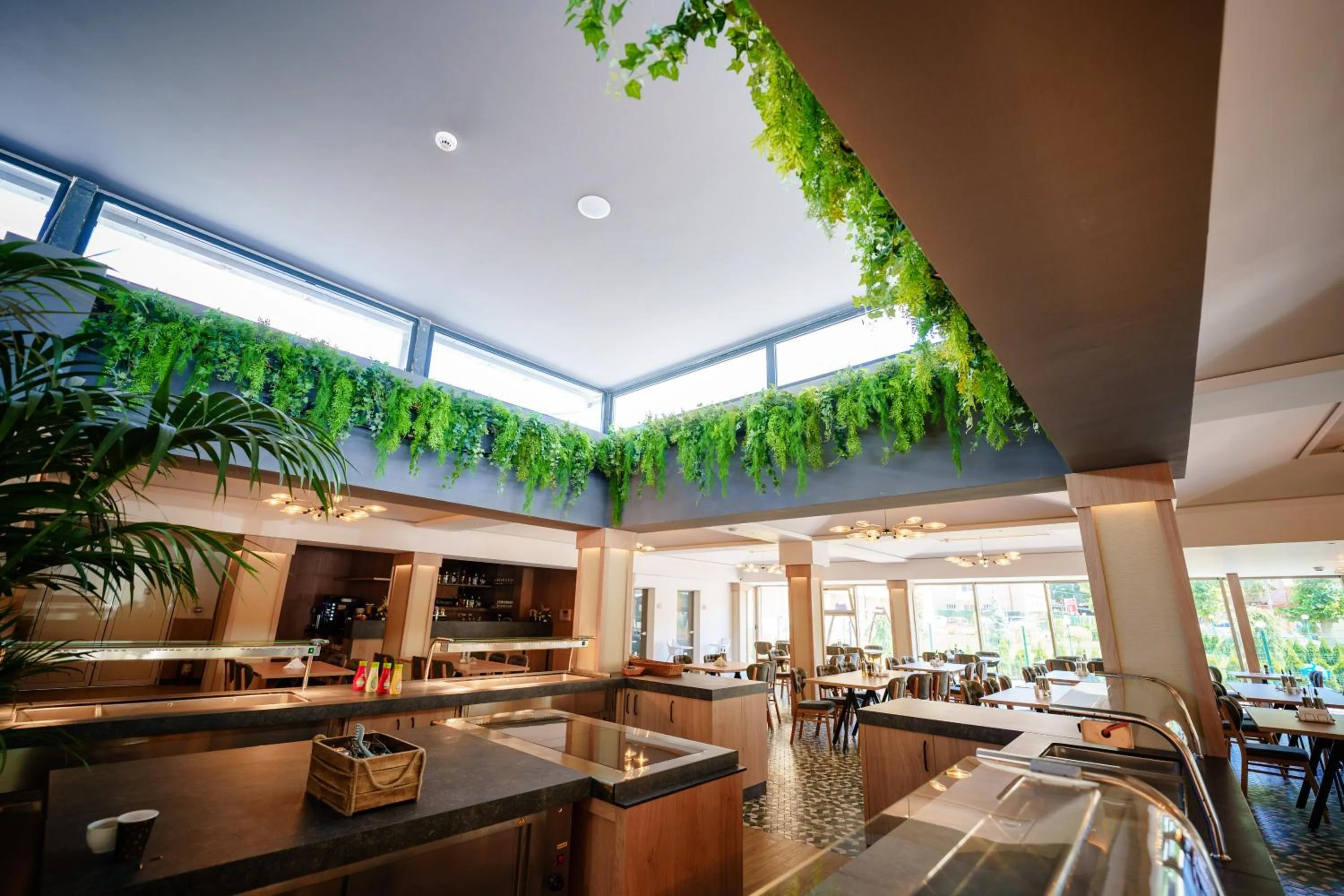 Restaurant/places to eat in Bacolux Koralio, Eforie Nord