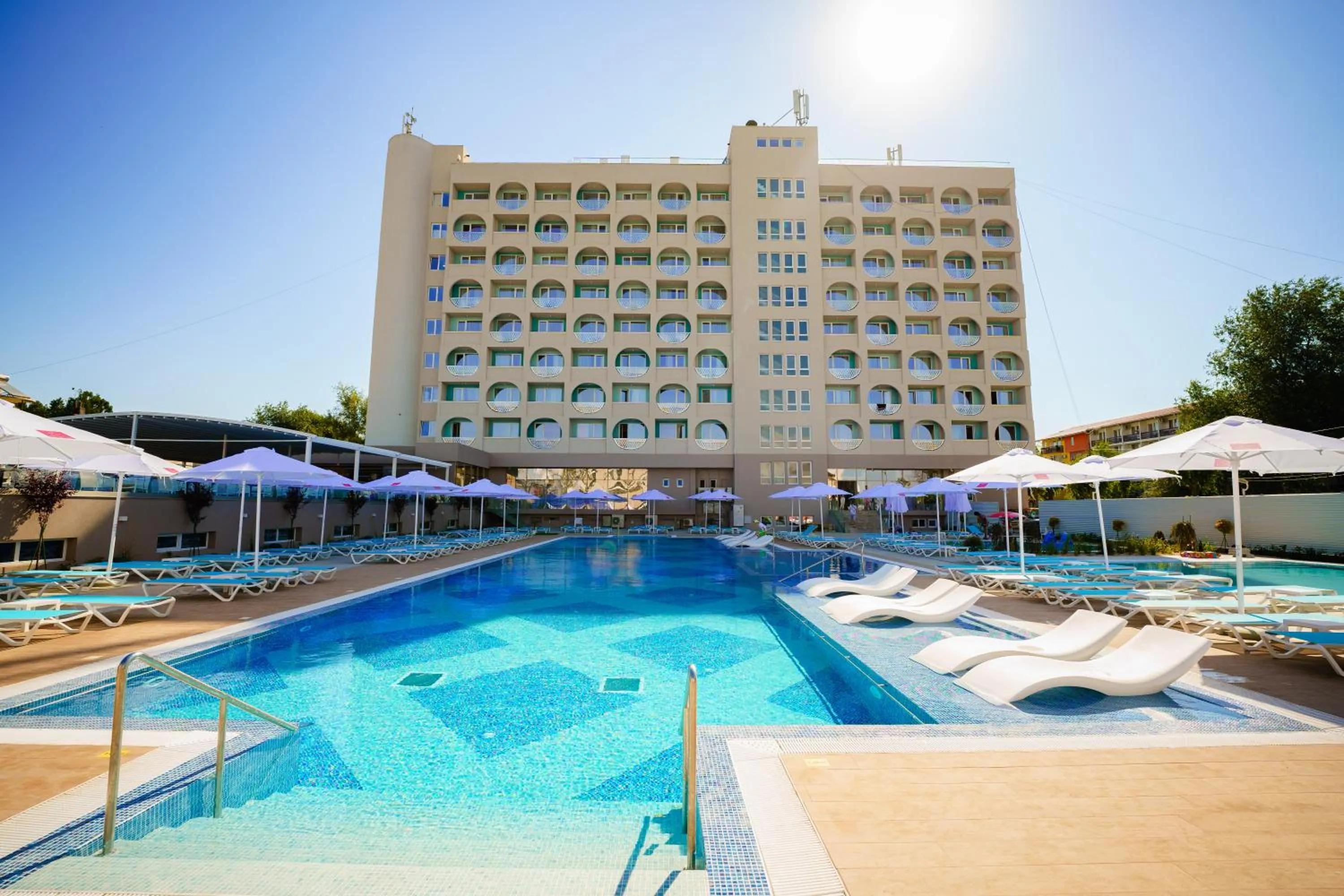 Swimming pool in Bacolux Koralio, Eforie Nord