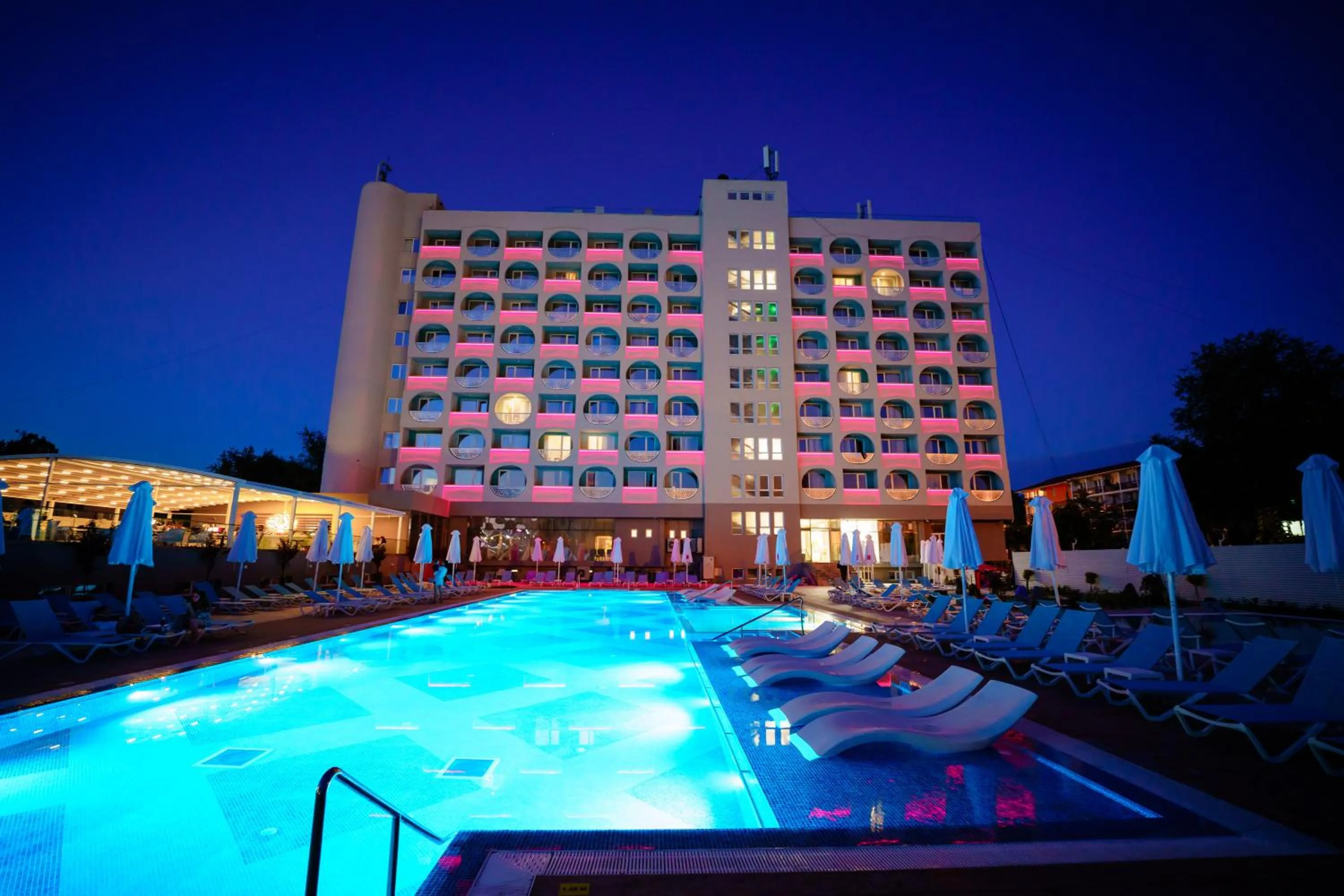 Swimming pool in Bacolux Koralio, Eforie Nord