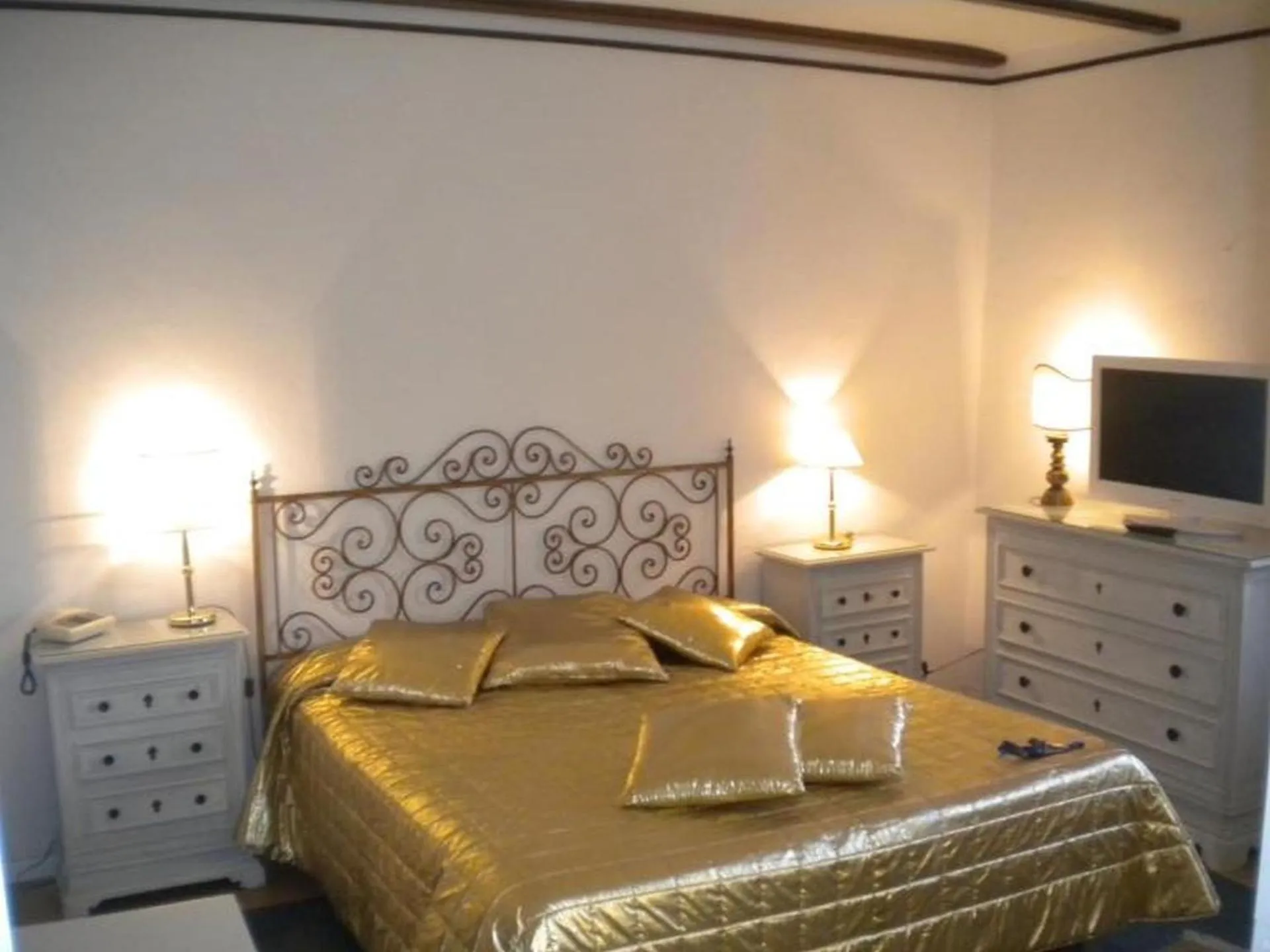 Photo of the whole room, Bed in Hotel Corallo