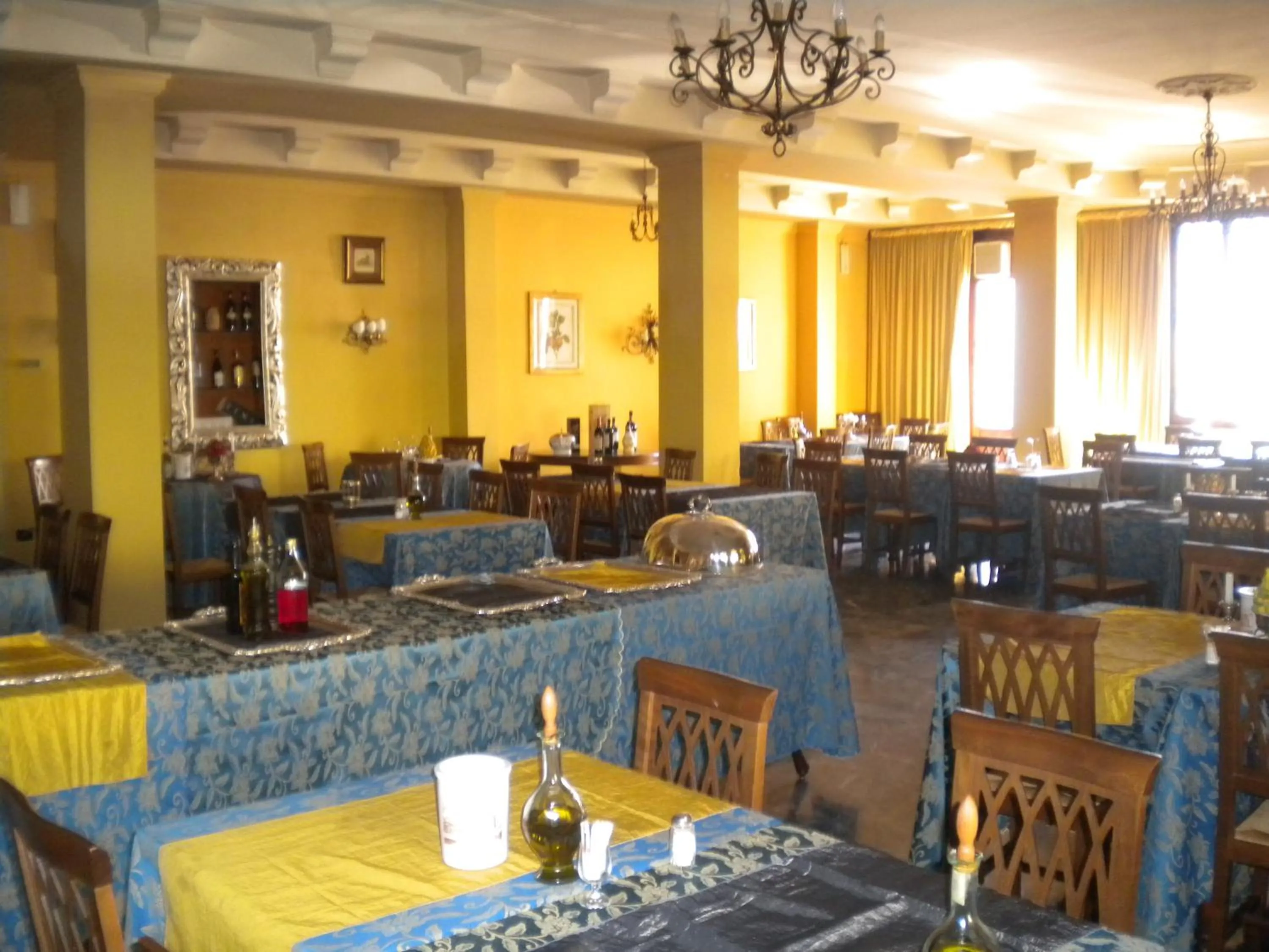 Restaurant/places to eat in Hotel Corallo