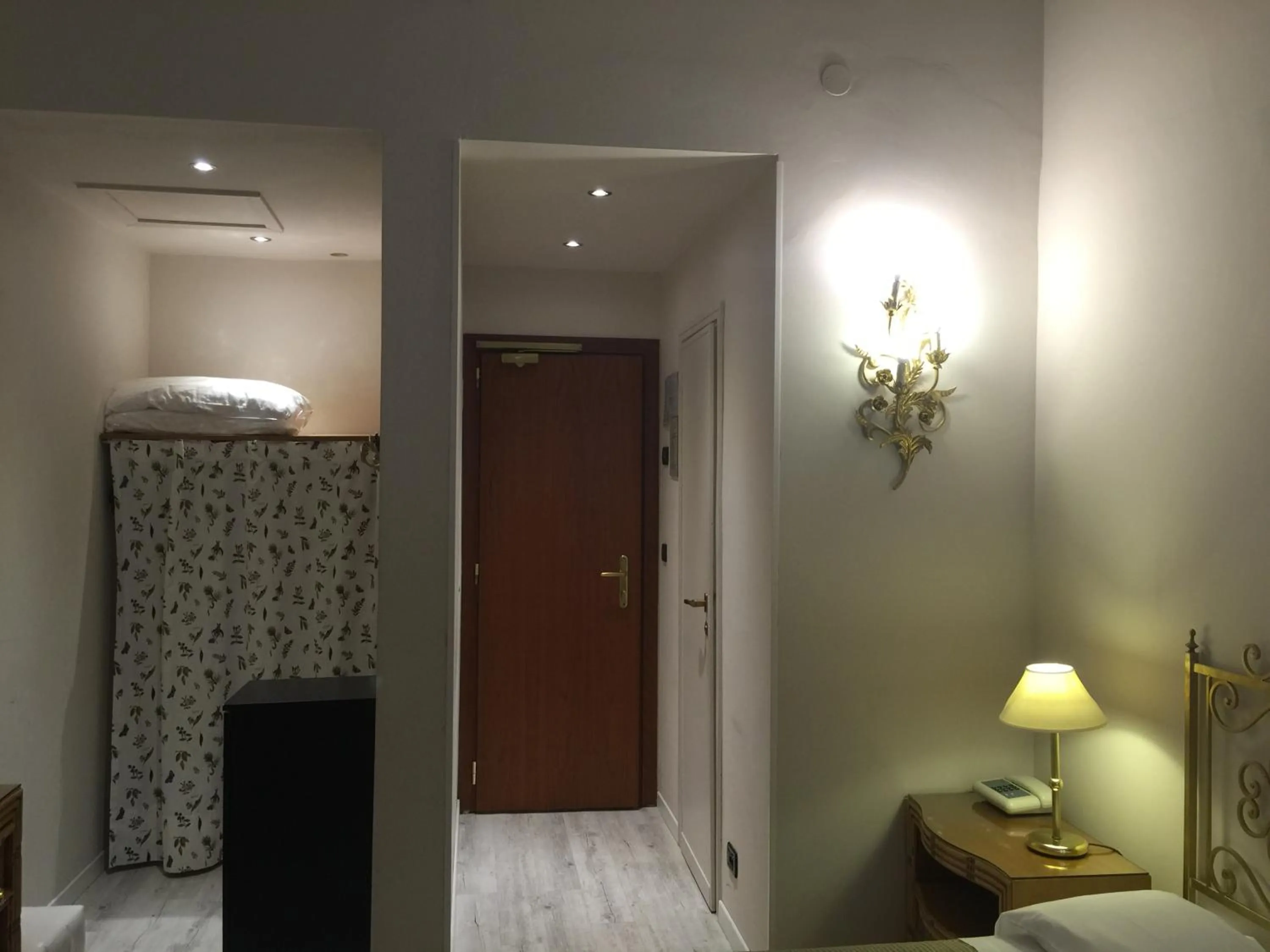 Bedroom, Bed in Hotel Corallo