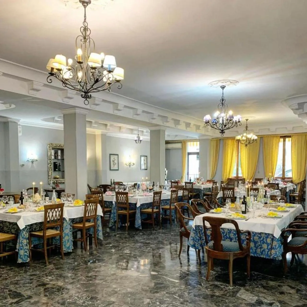 Restaurant/places to eat in Hotel Corallo