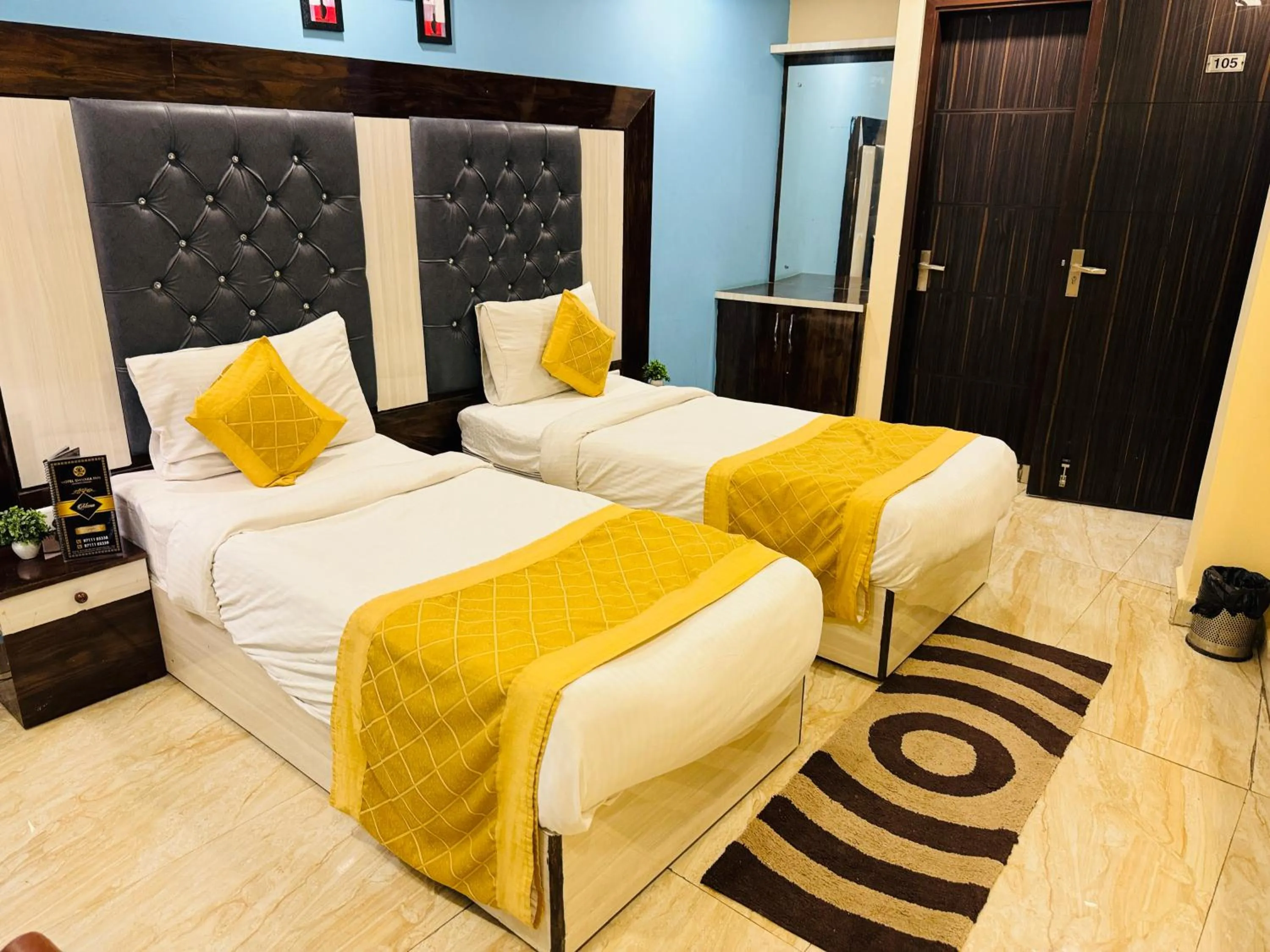 Bedroom, Bed in Airport Hotel Shivaka Inn