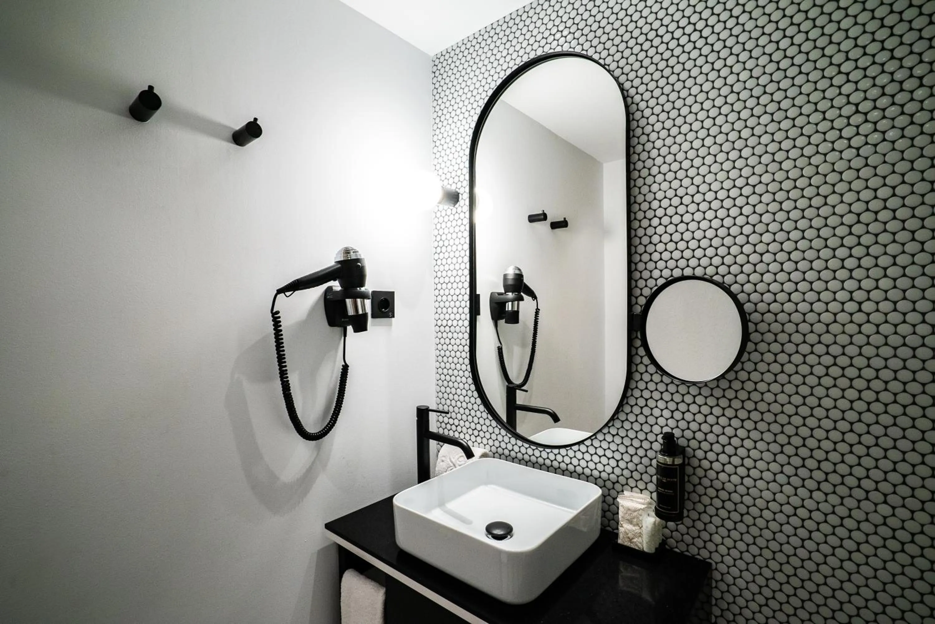 Toilet in SmartRental Collection Gran Vía Capital