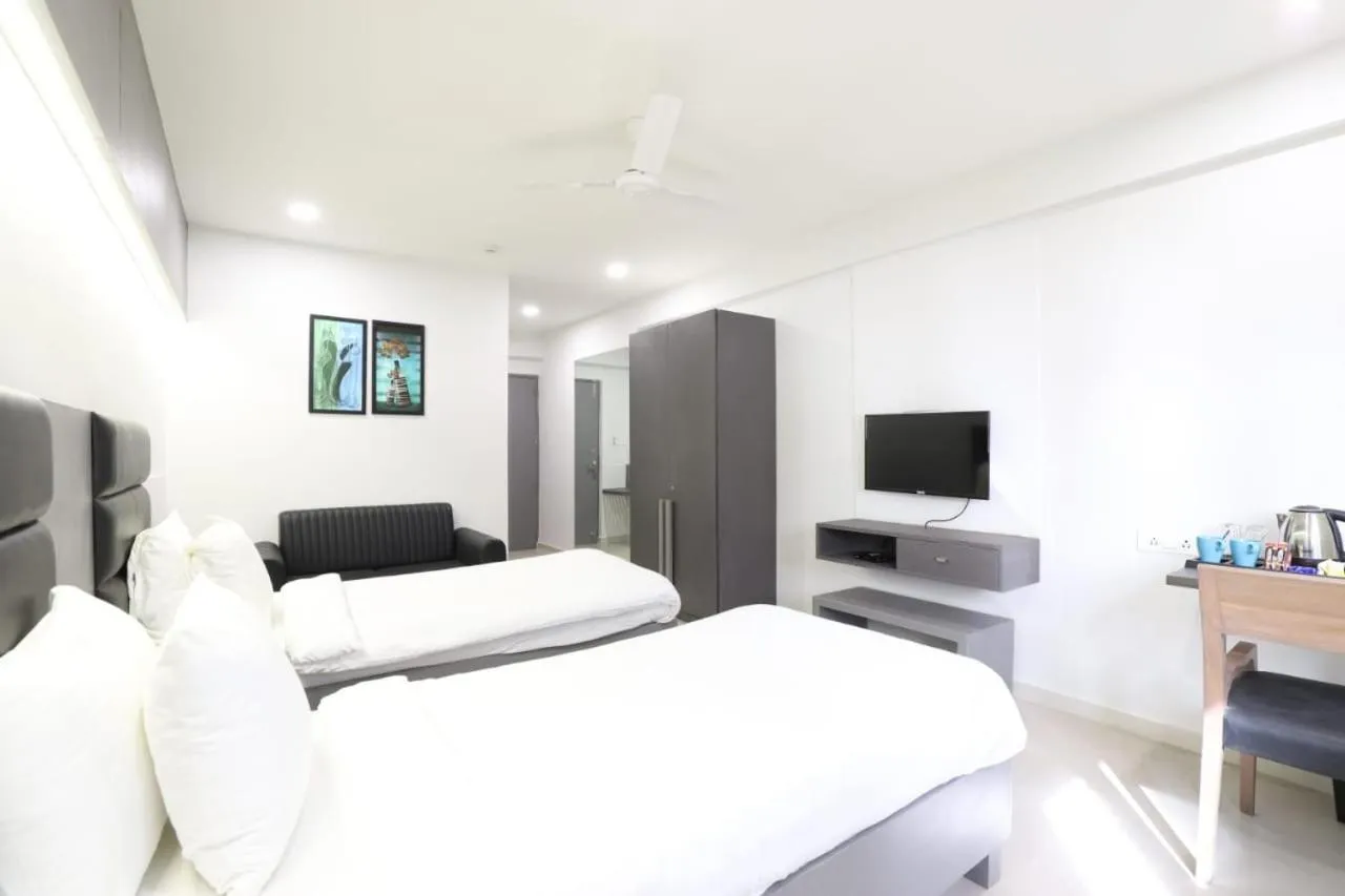 Bed in Alba Premier, Ahmedabad