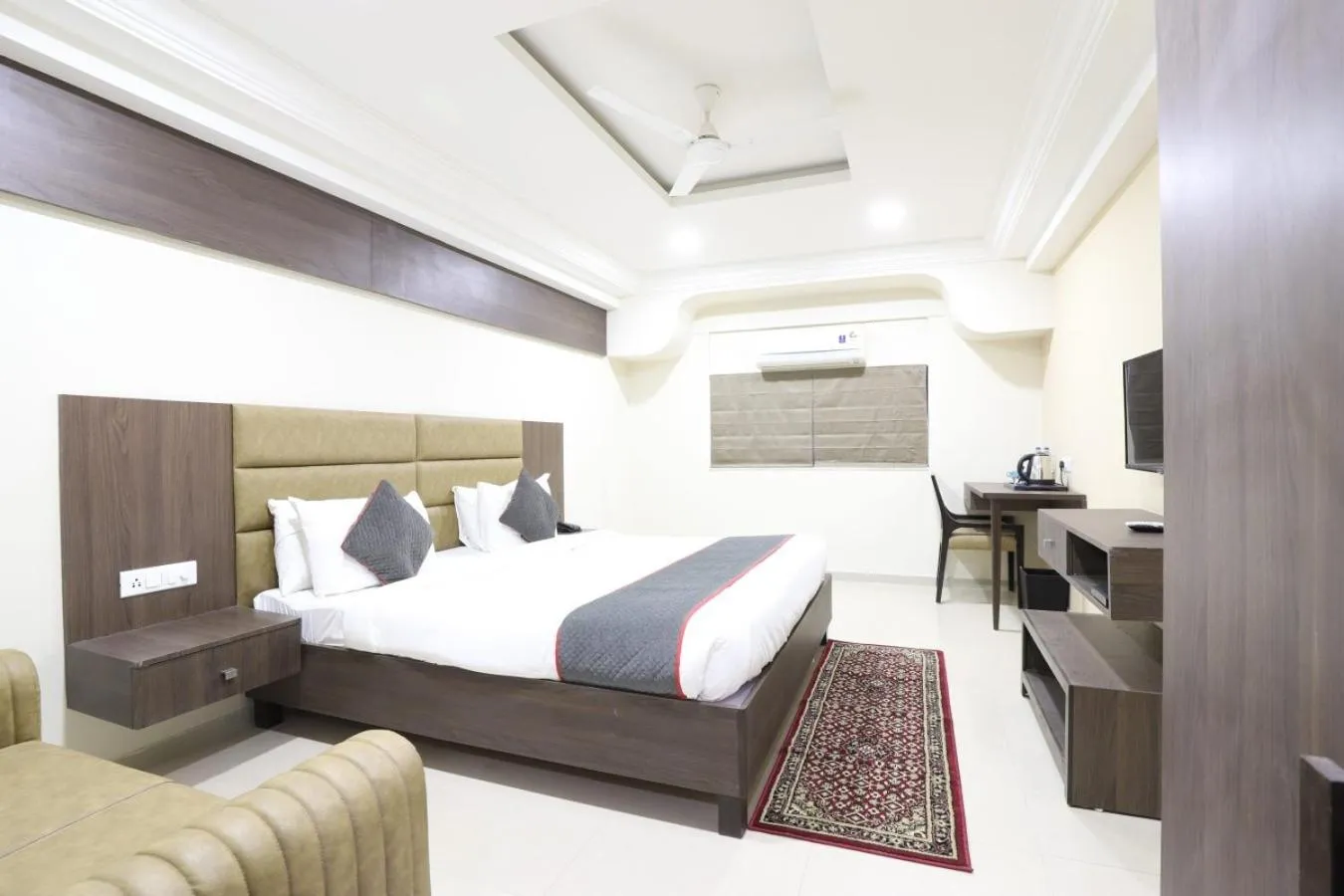 Photo of the whole room, Bed in Alba Premier, Ahmedabad
