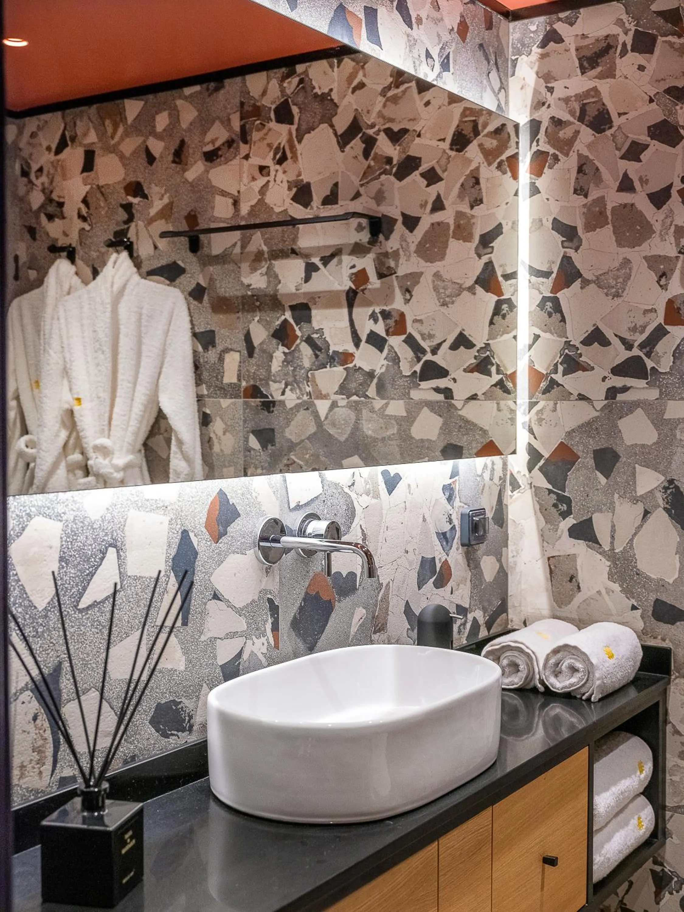 Bathroom in 3 Pines Design Living