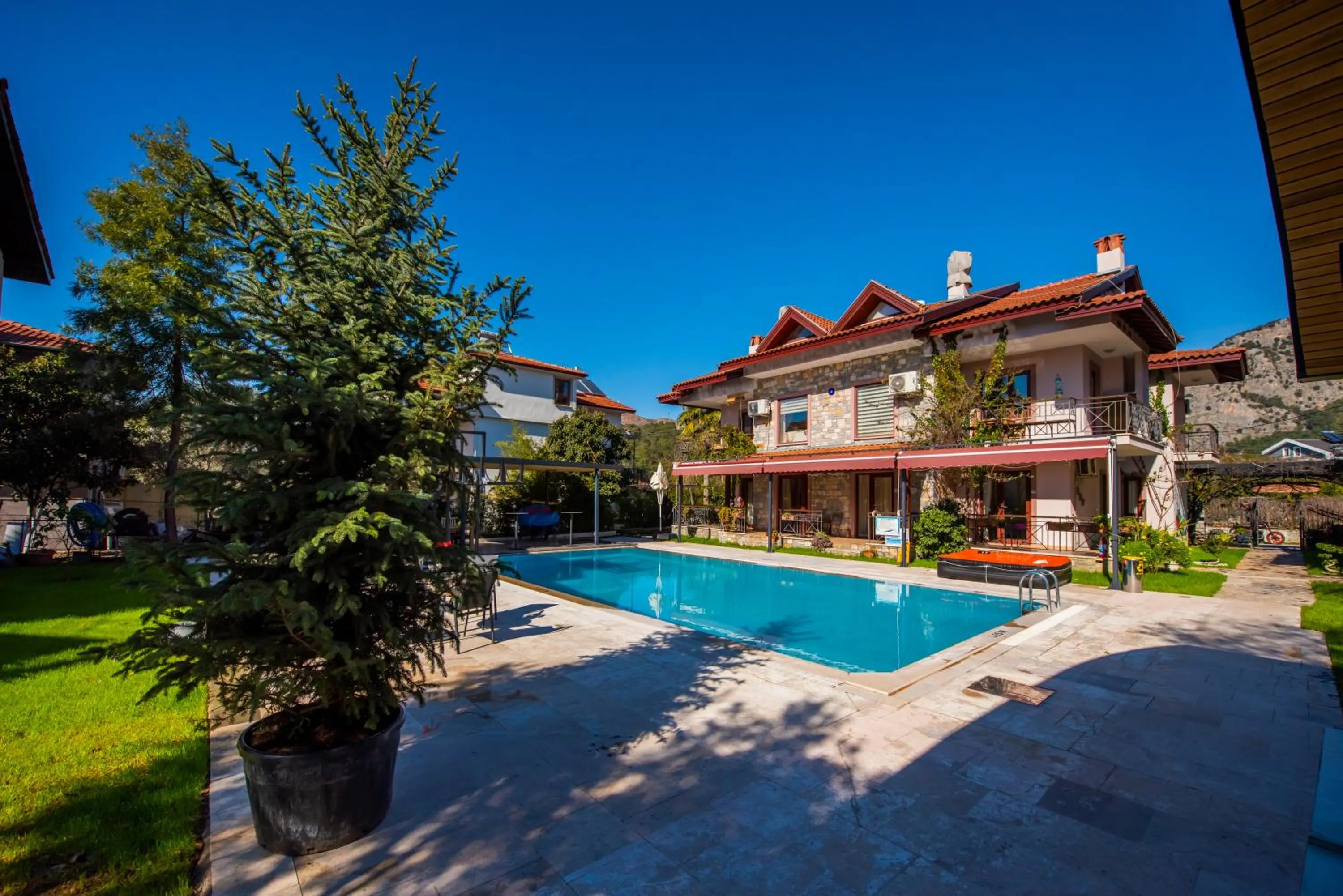 Property building in Vira Suites Hotel