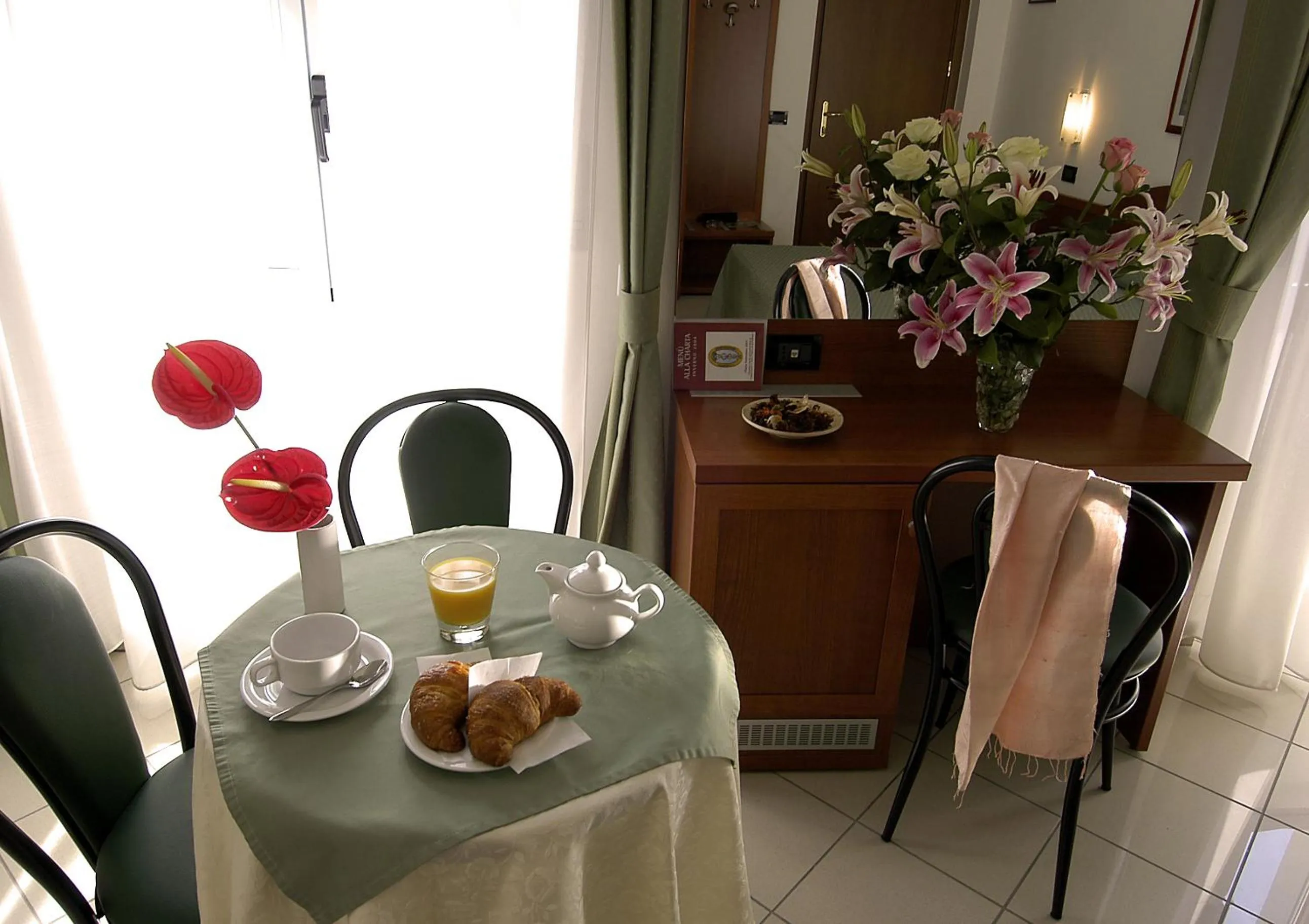 Seating area in Hotel Dorè