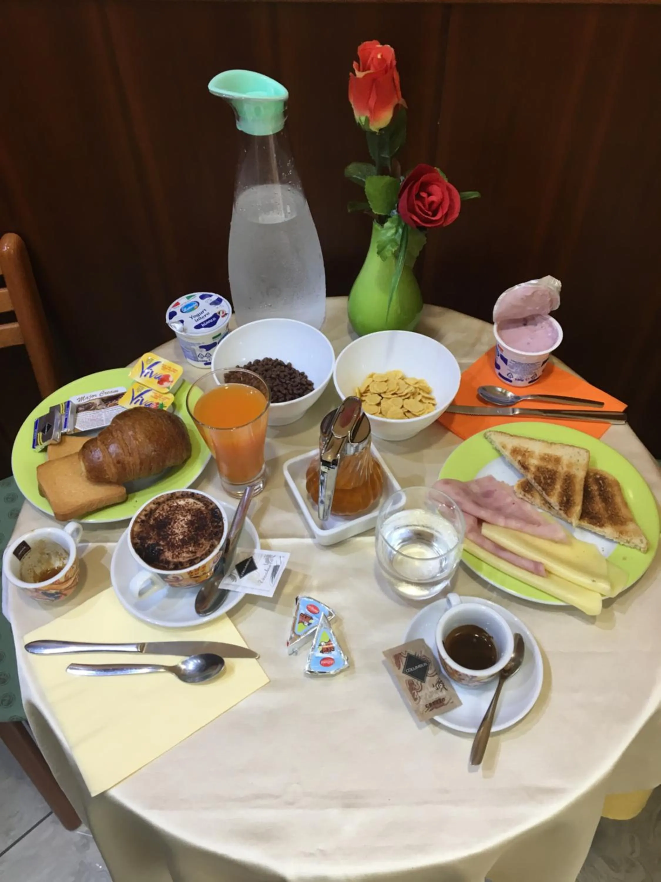 Food and drinks in Hotel Dorè