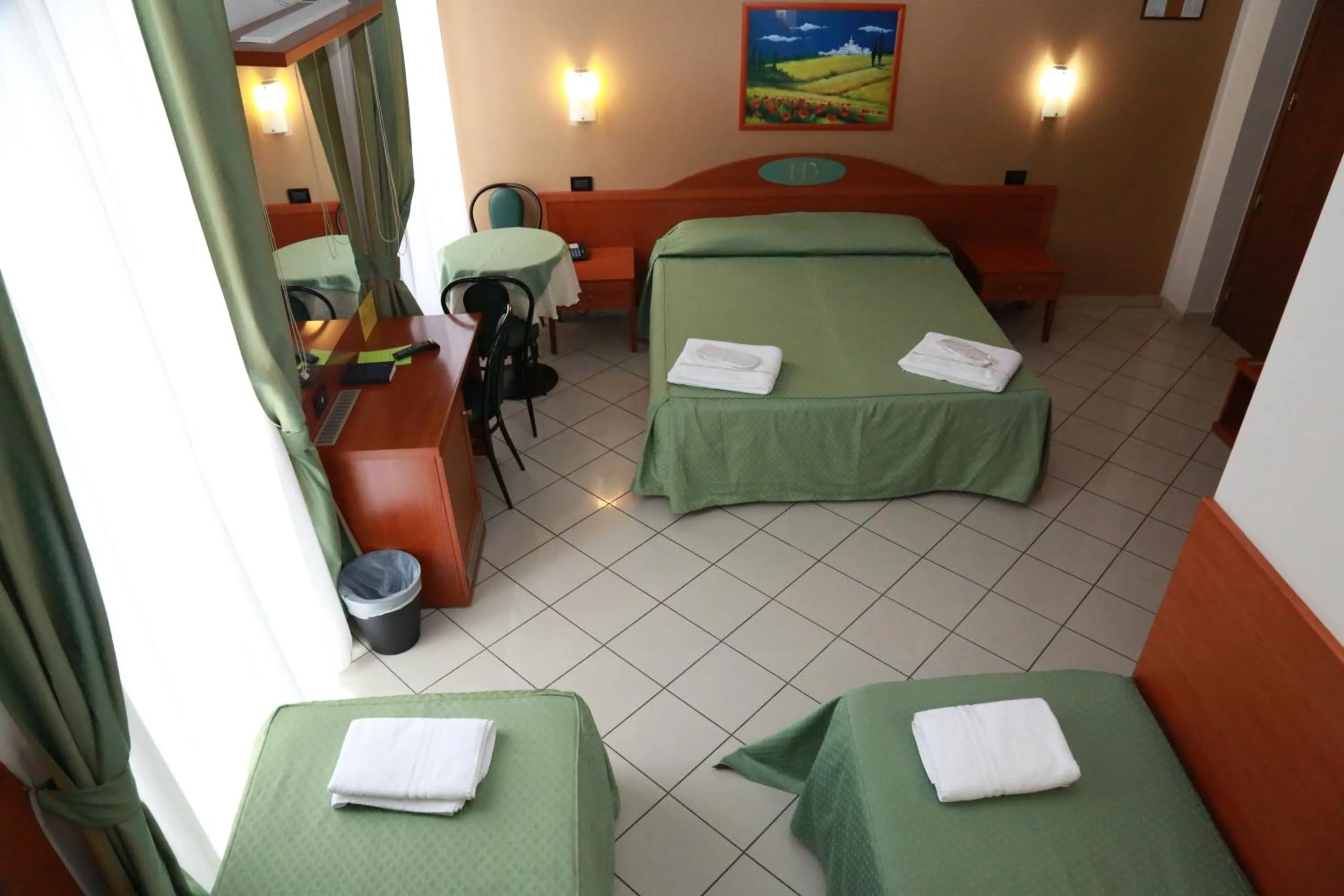 Photo of the whole room in Hotel Dorè