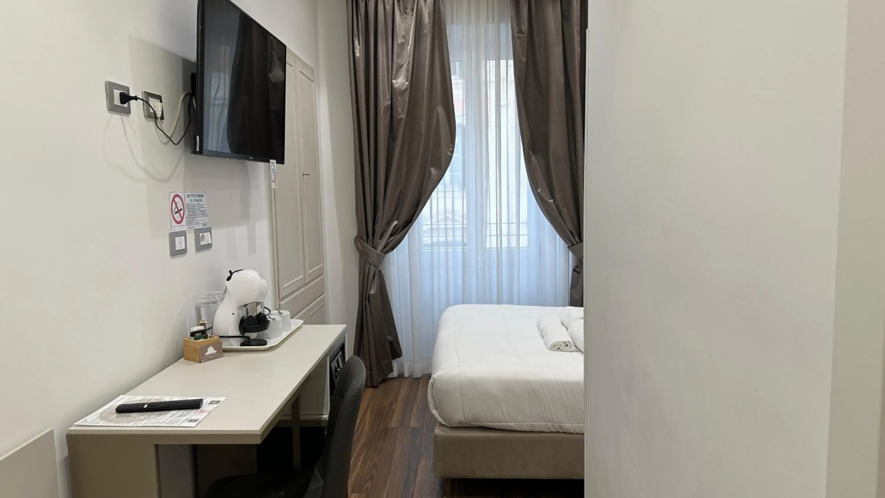 Bed in AngelicaHome Roma