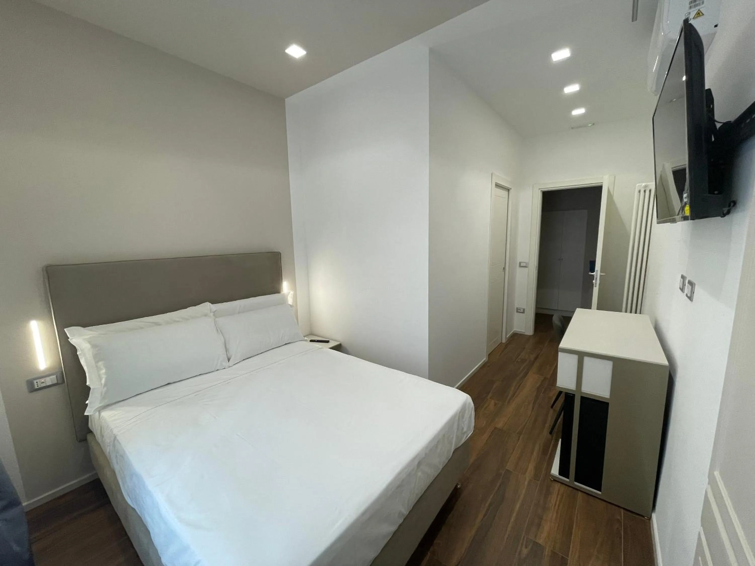 Bed in AngelicaHome Roma