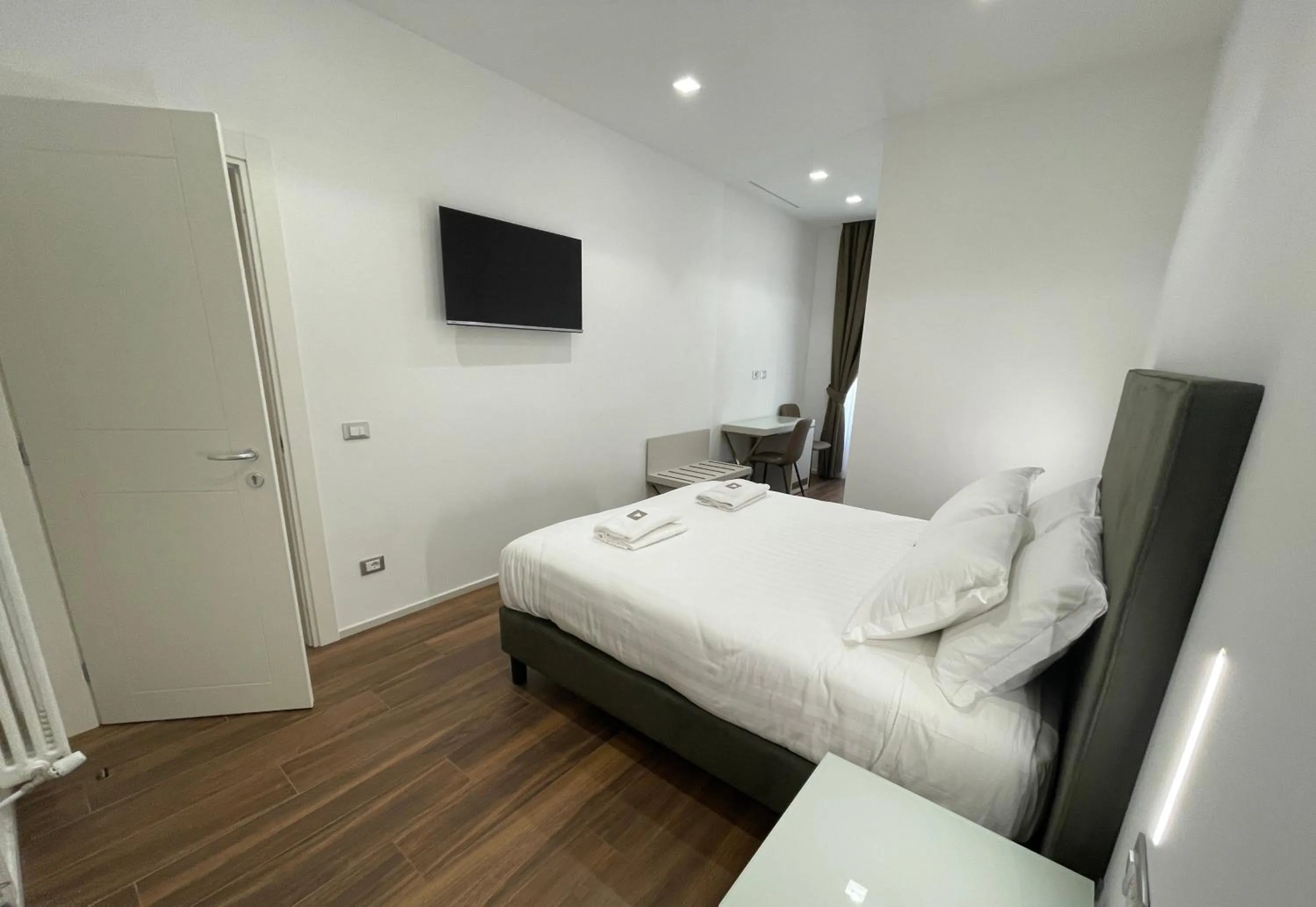 Bed in AngelicaHome Roma