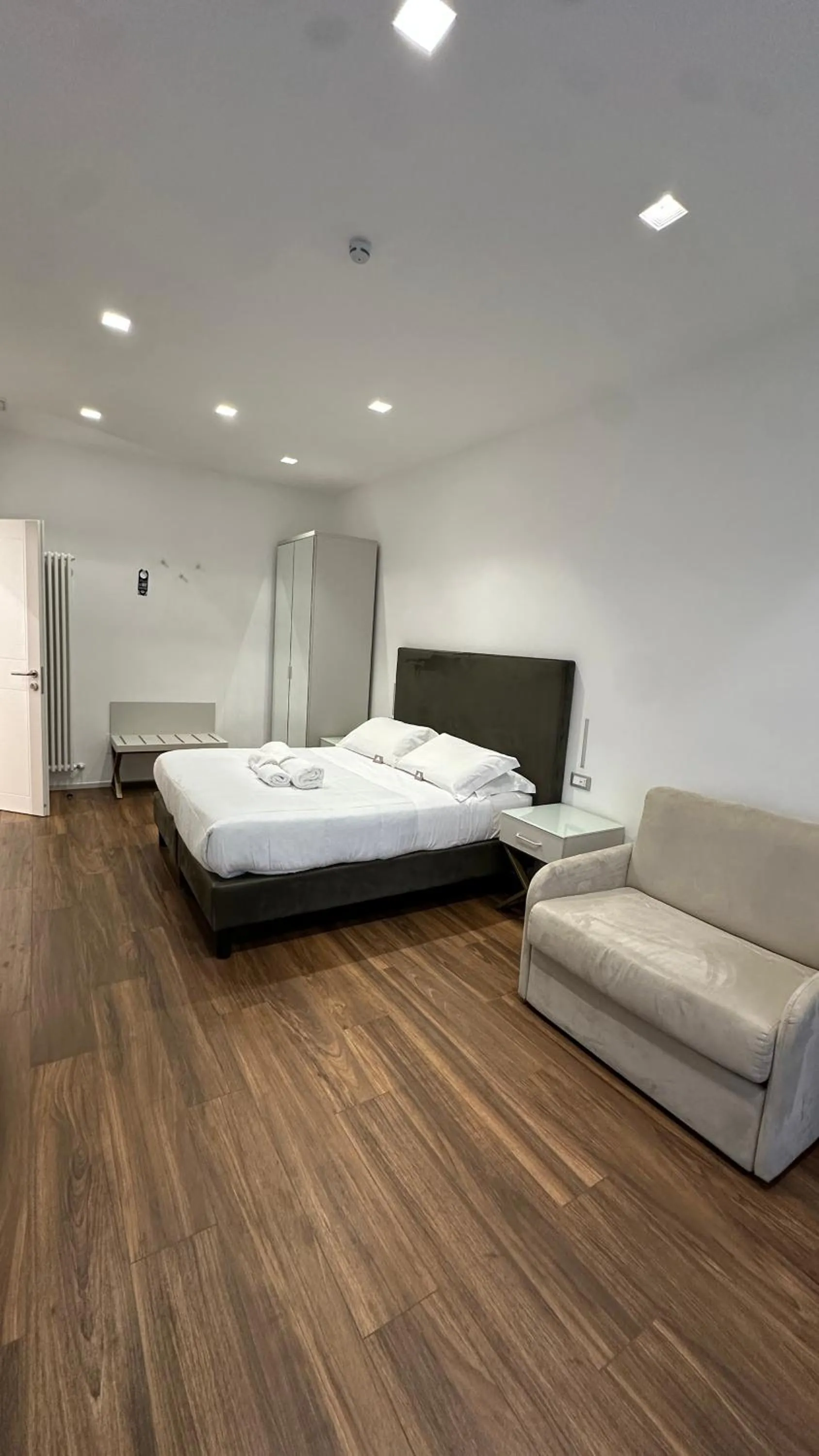 Bed in AngelicaHome Roma