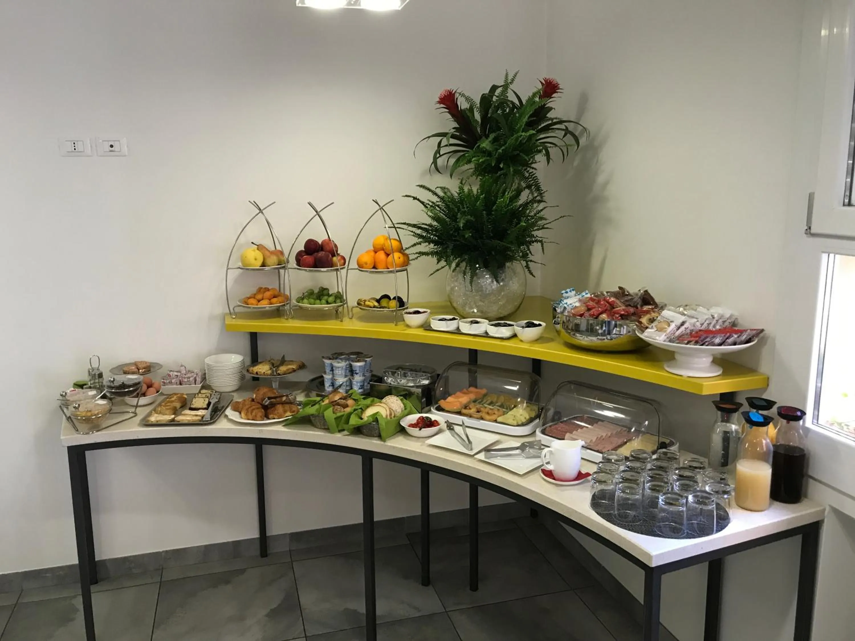 Breakfast in Hotel Al Prato