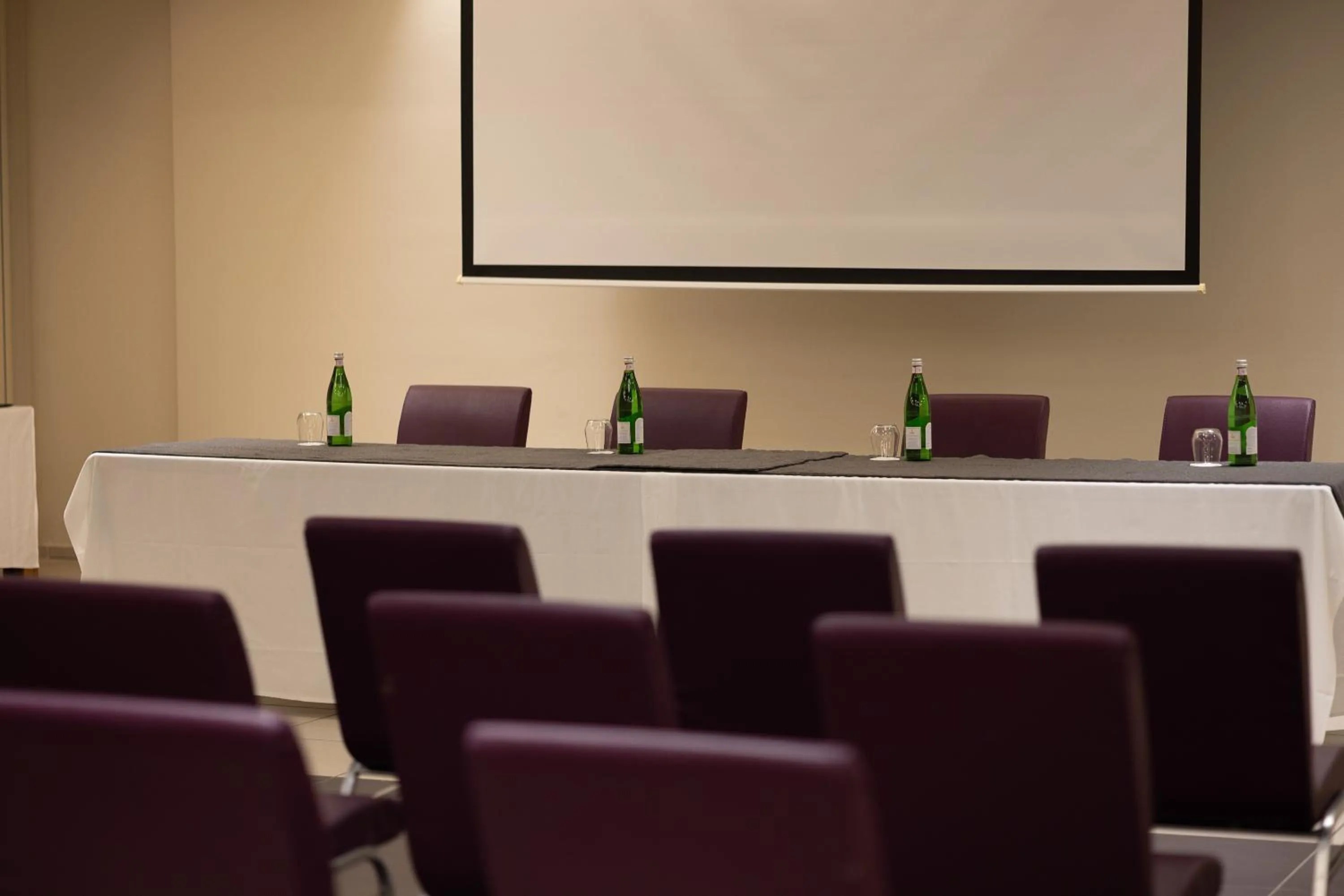 Meeting/conference room in Precise House Montaperti Siena