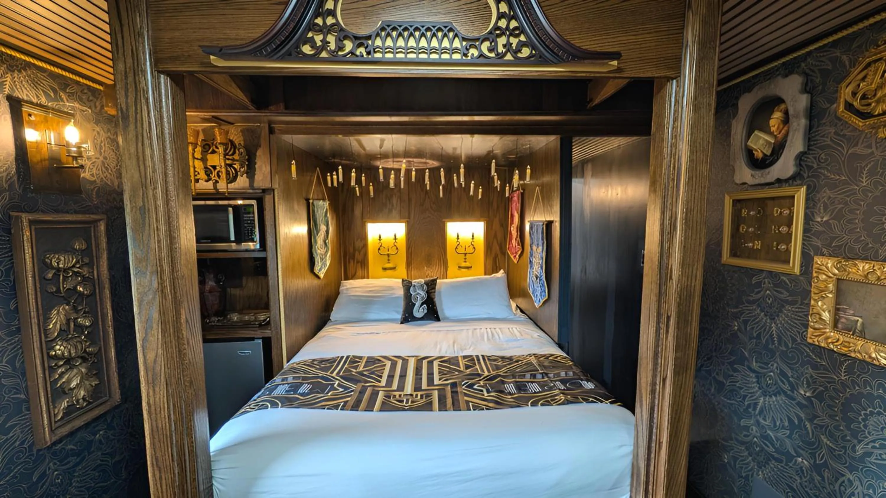 Bedroom, Bed in Olympic Railway Inn