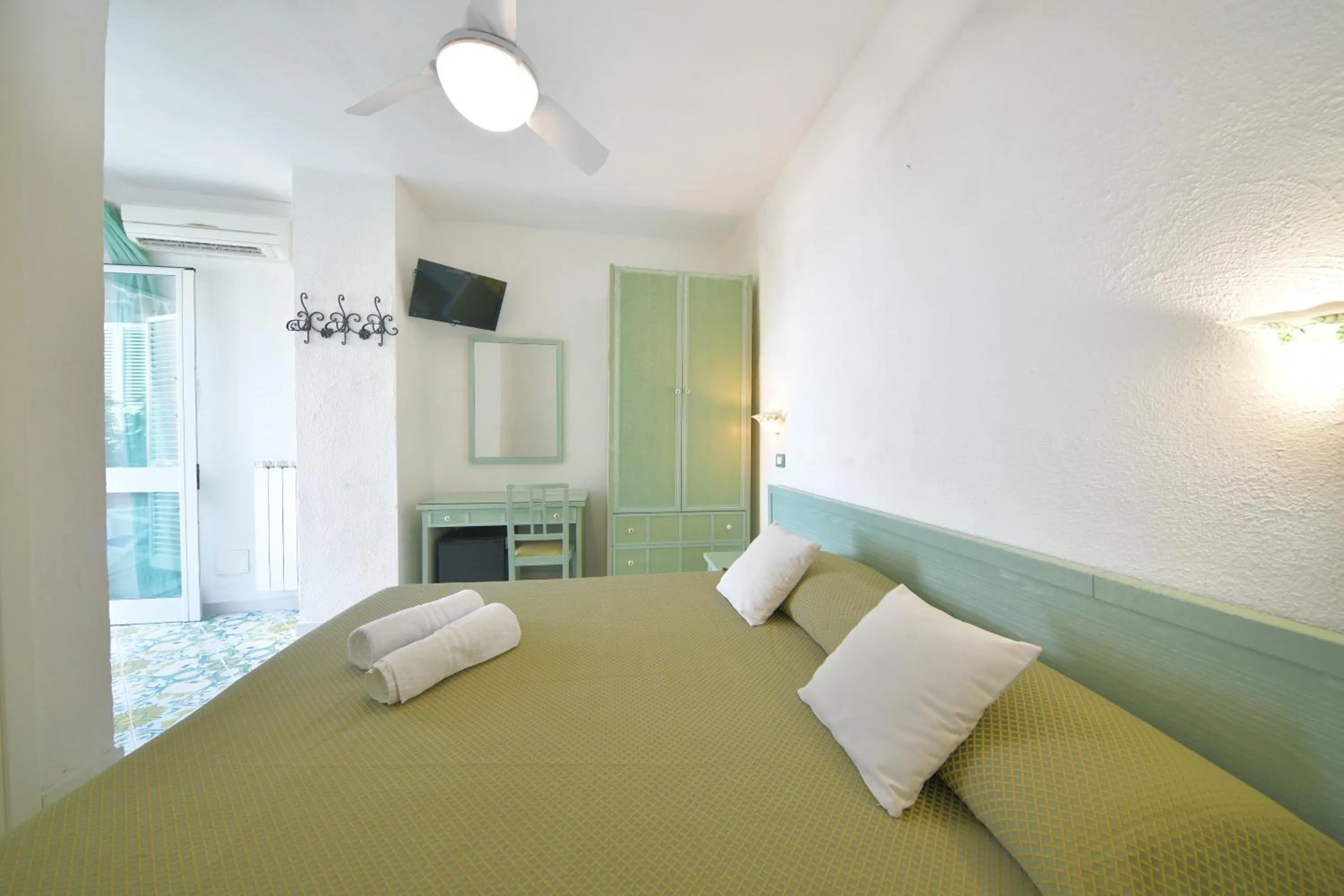 Bed in Hotel Parco Cartaromana