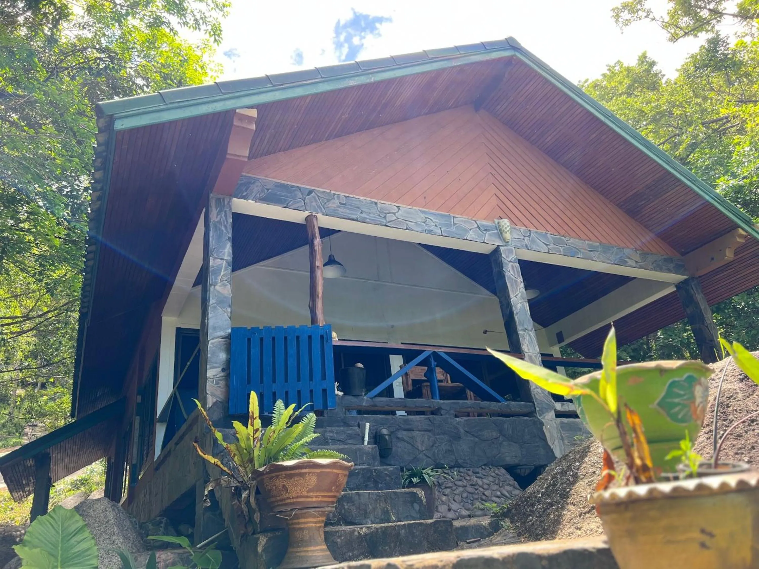 Property building in Kawarin Secret Hut Hotel and Resort