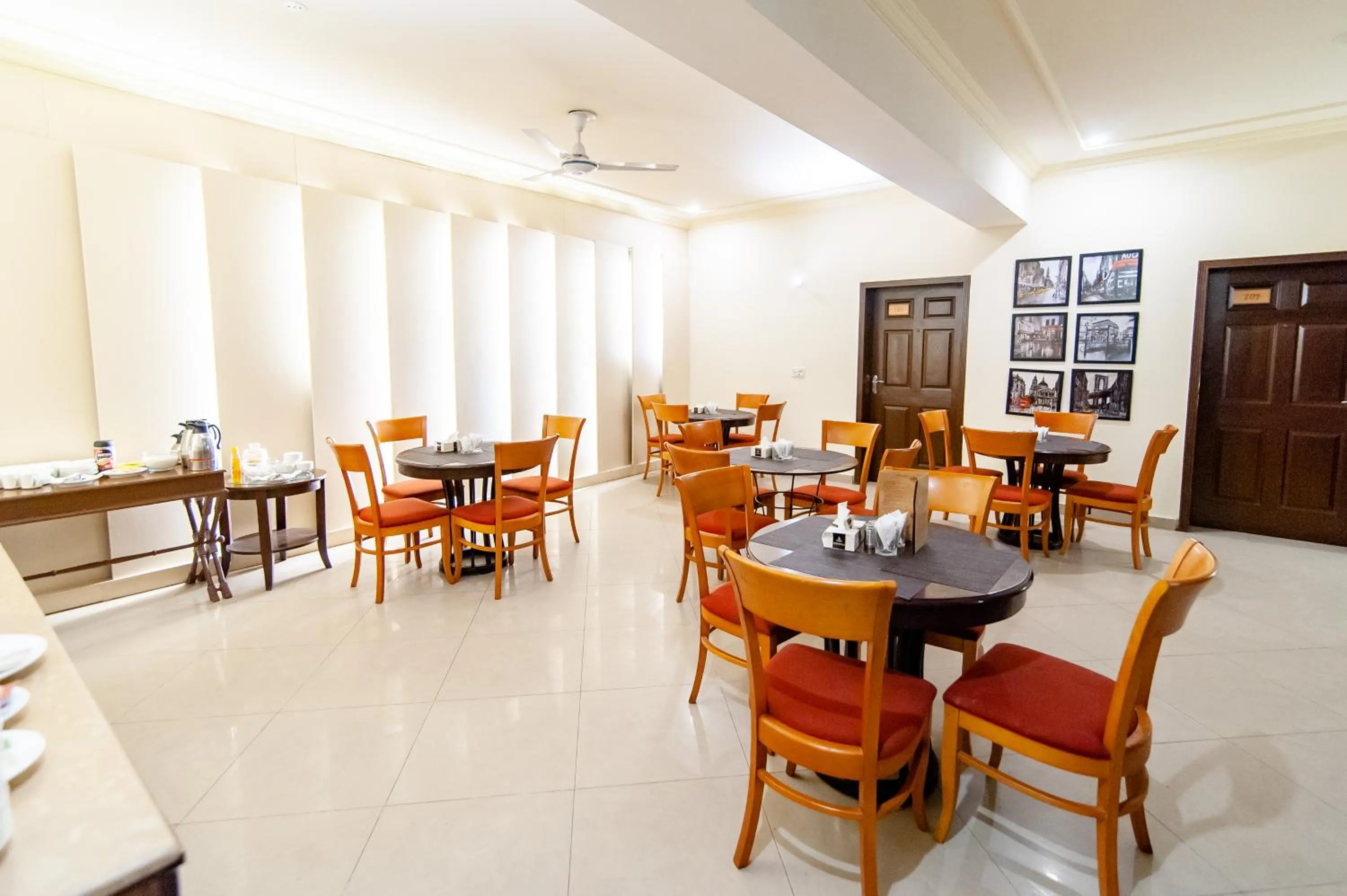 Restaurant/places to eat in Shelton's Rezidor Islamabad