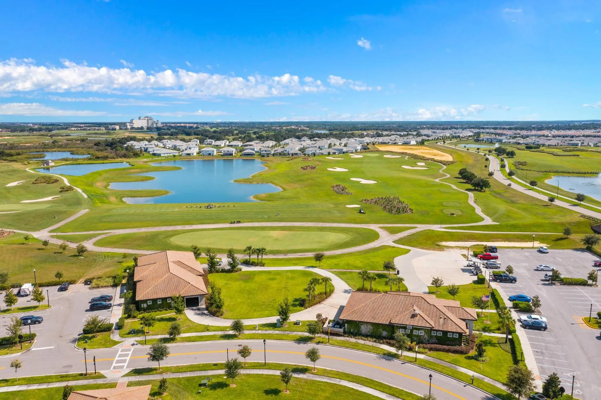 Bird's eye view in Fascinating 4 bedroom, walking distance to the waterpark