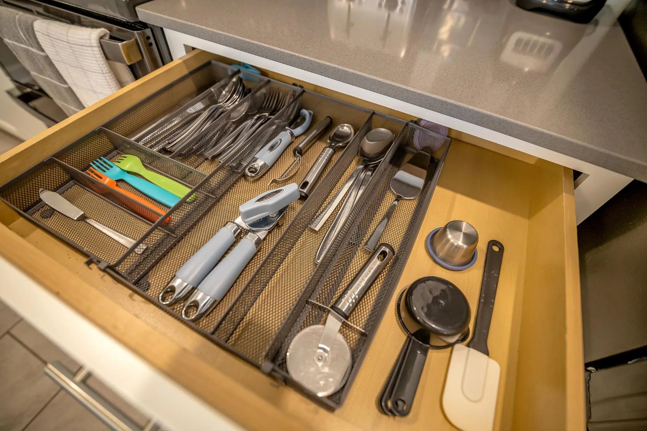 Kitchen or kitchenette in Fascinating 4 bedroom, walking distance to the waterpark