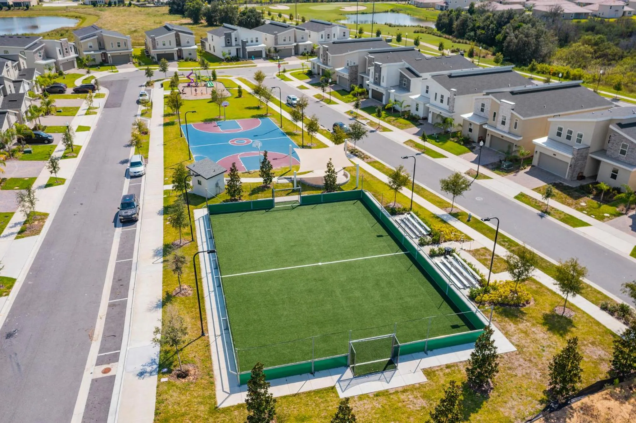 Sports in Fascinating 4 bedroom, walking distance to the waterpark