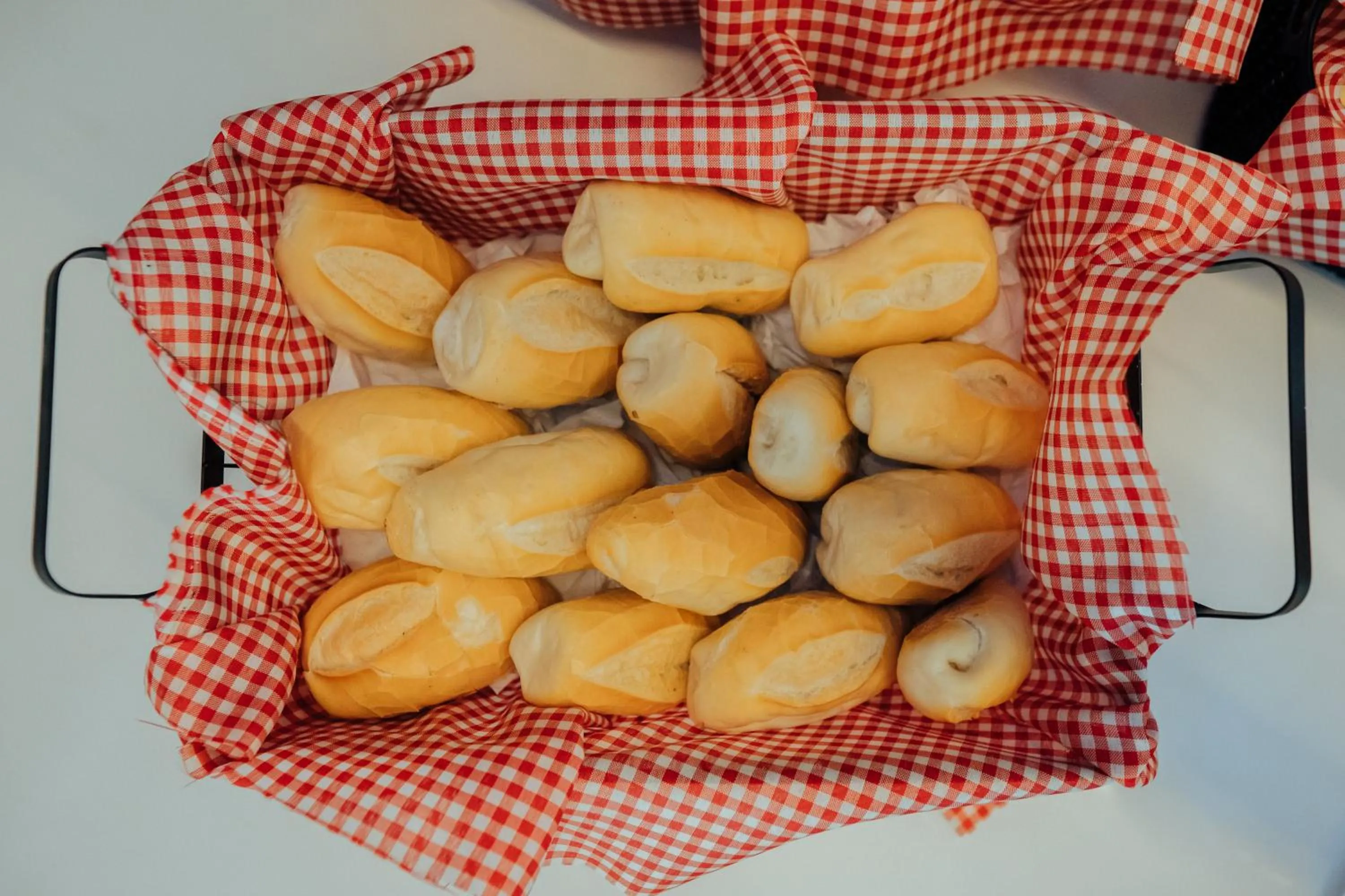 Food and drinks in Front Comfort Teófilo Otoni