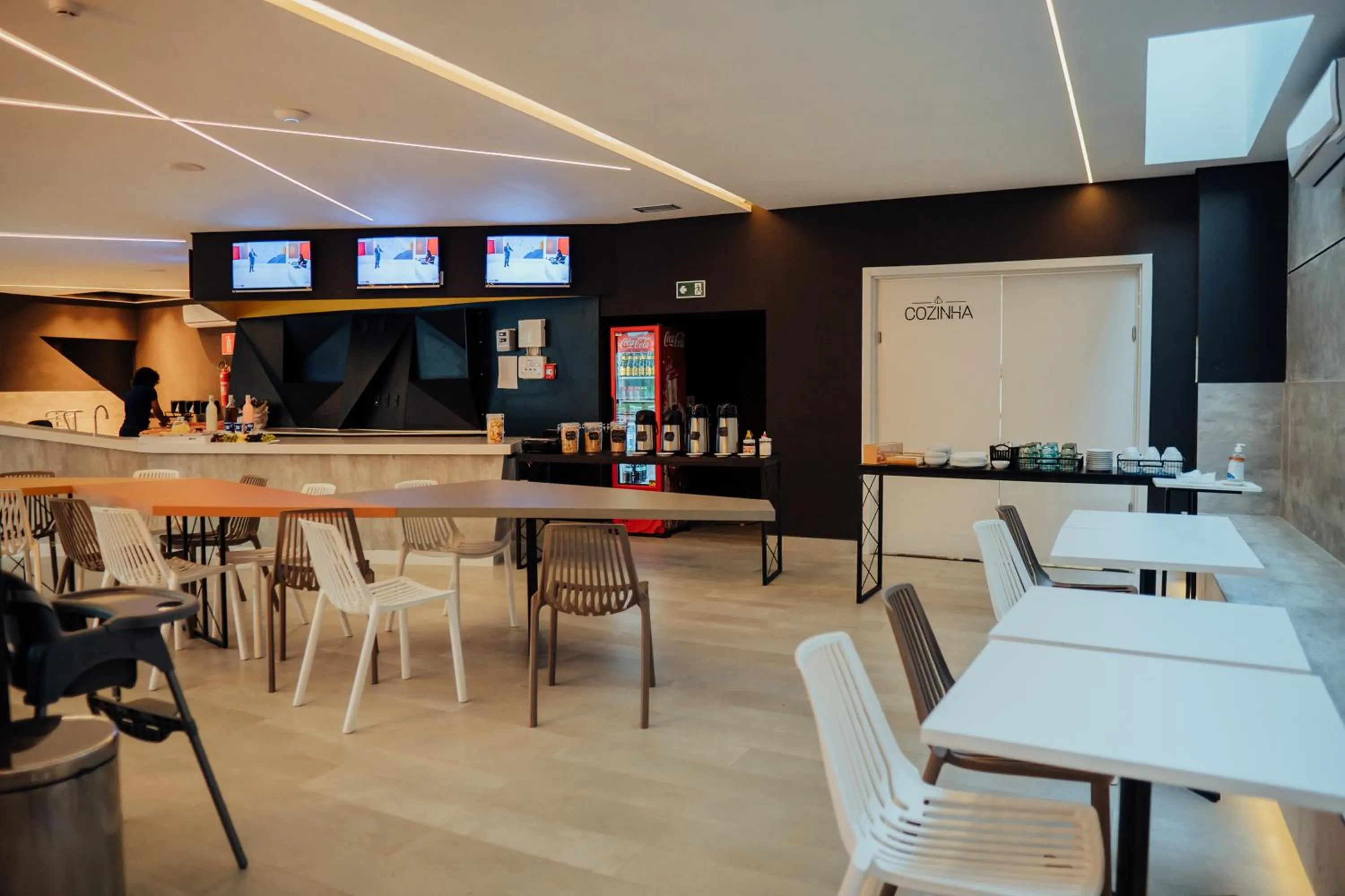 Restaurant/places to eat in Front Comfort Teófilo Otoni