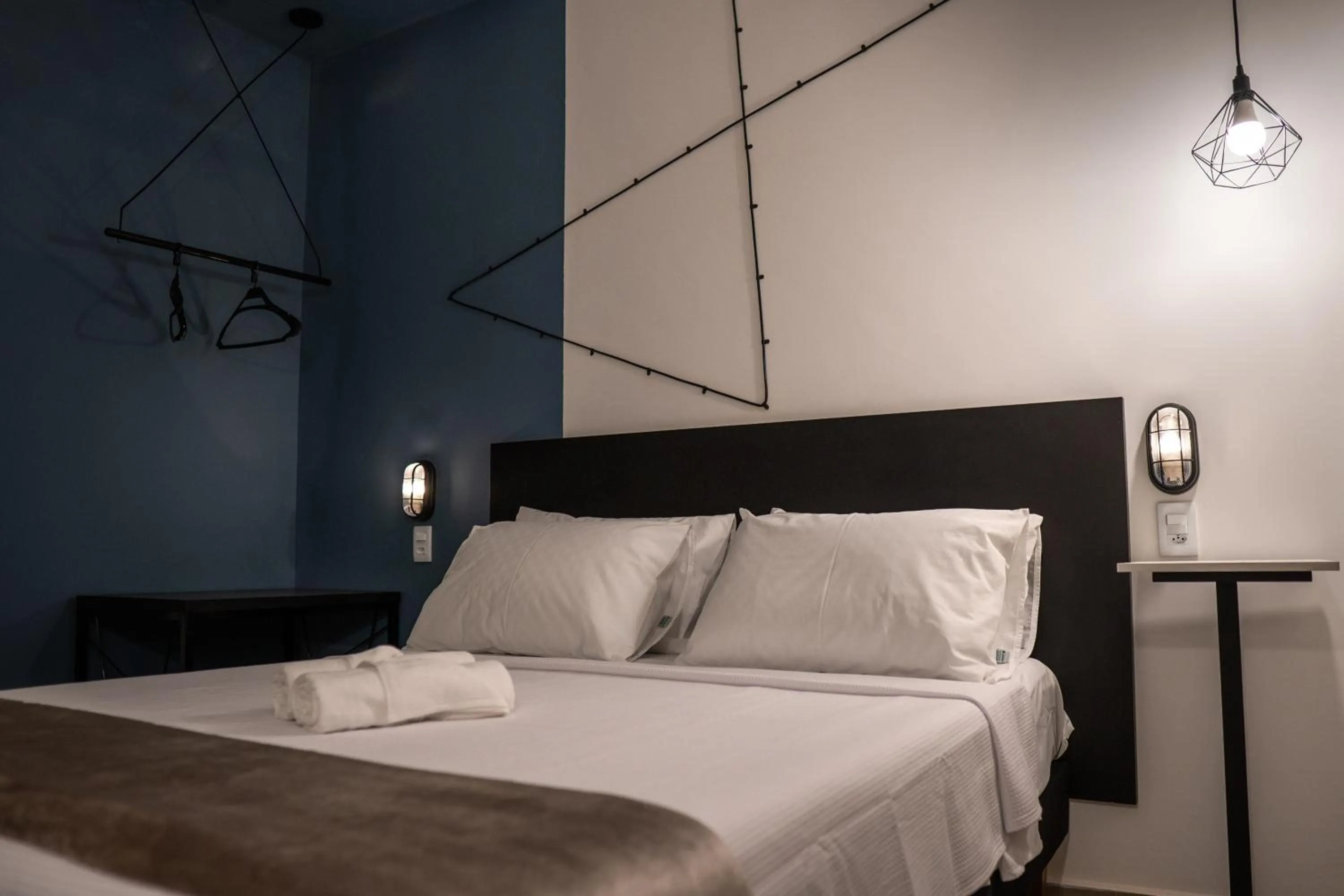 Bed in Front Comfort Teófilo Otoni