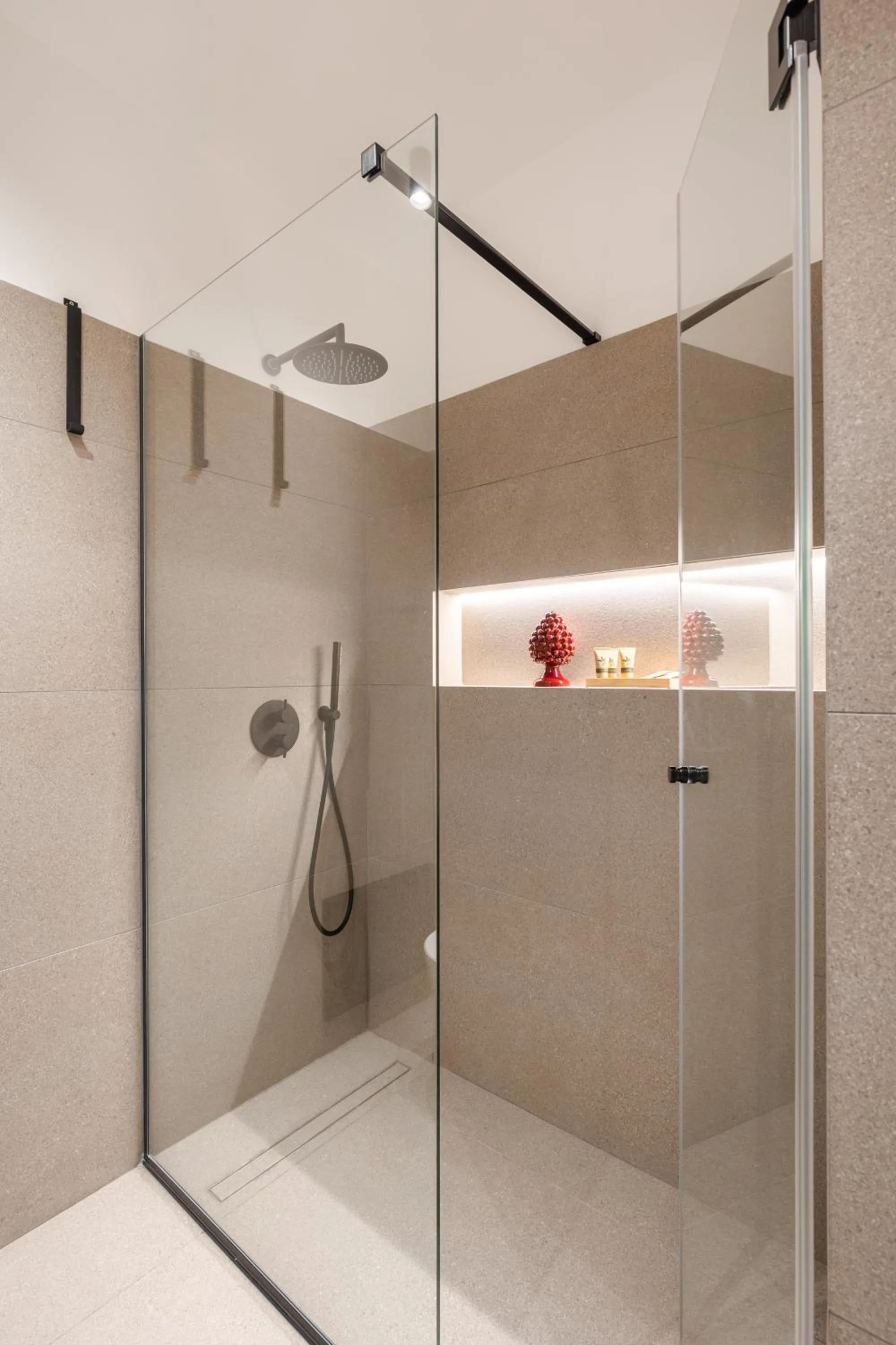 Bathroom in Vossia Luxury Rooms & Sicilian Living