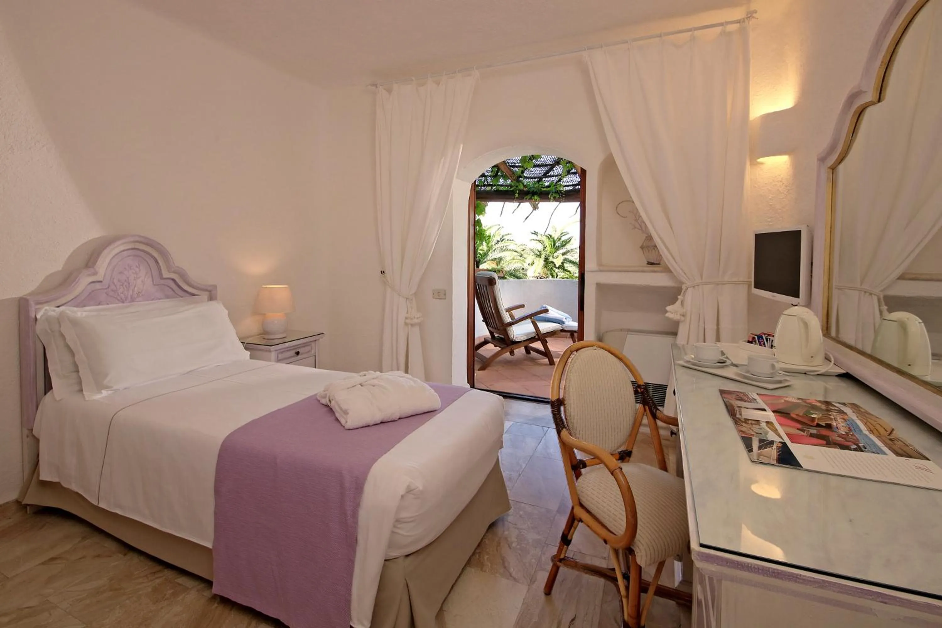 Photo of the whole room, Bed in Hotel Balocco