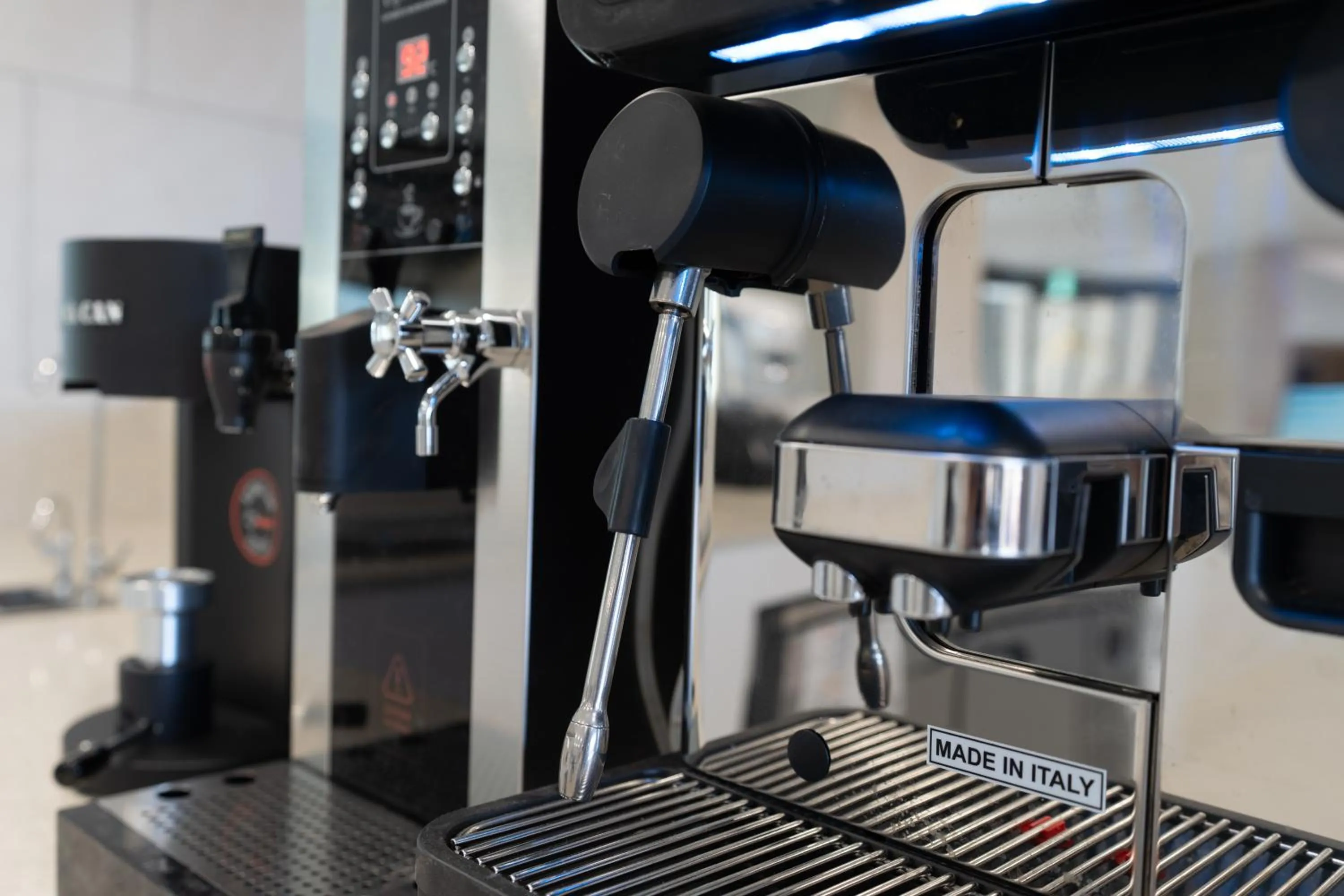 Lounge or bar in Hallim Resort