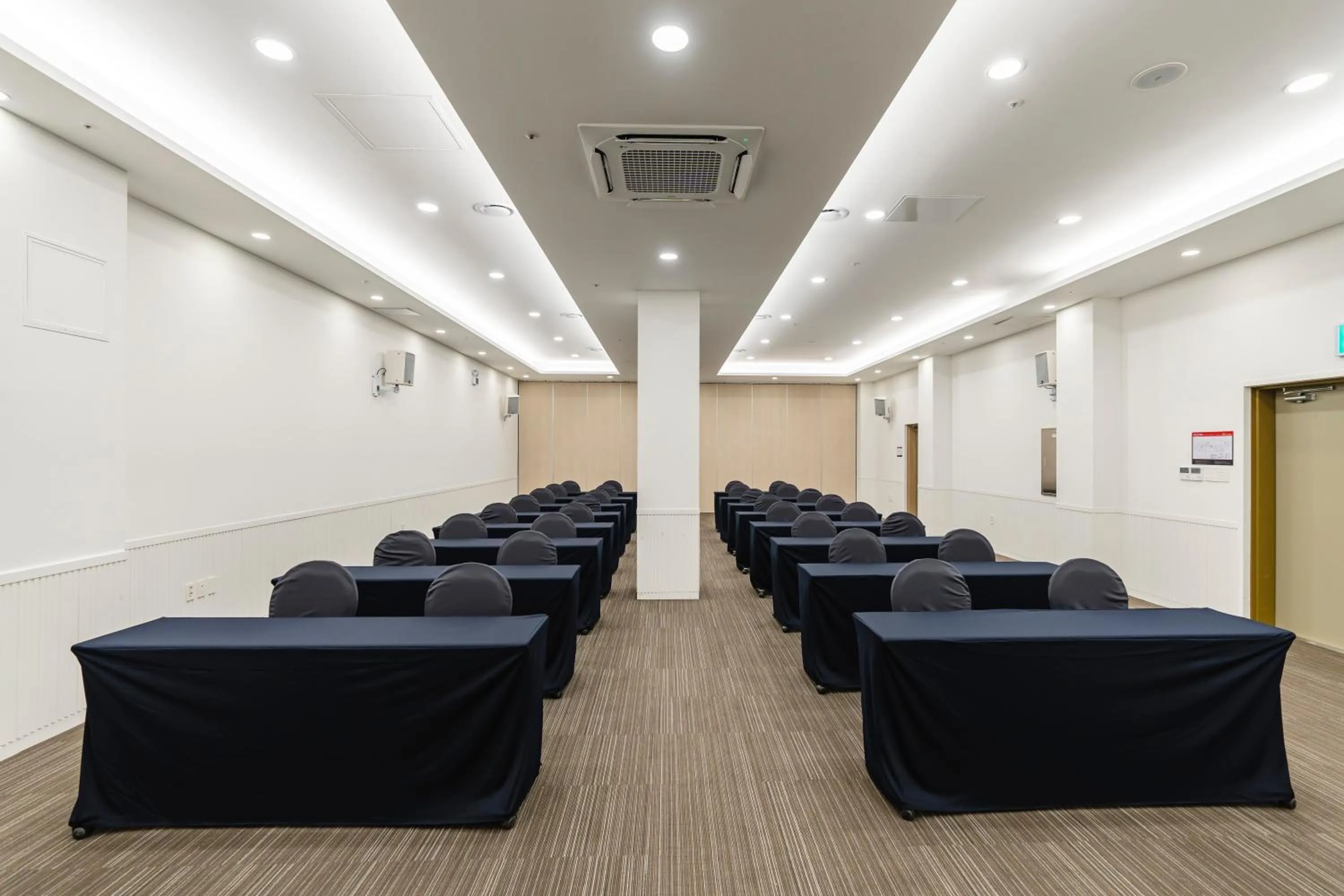 Banquet/Function facilities in Hallim Resort