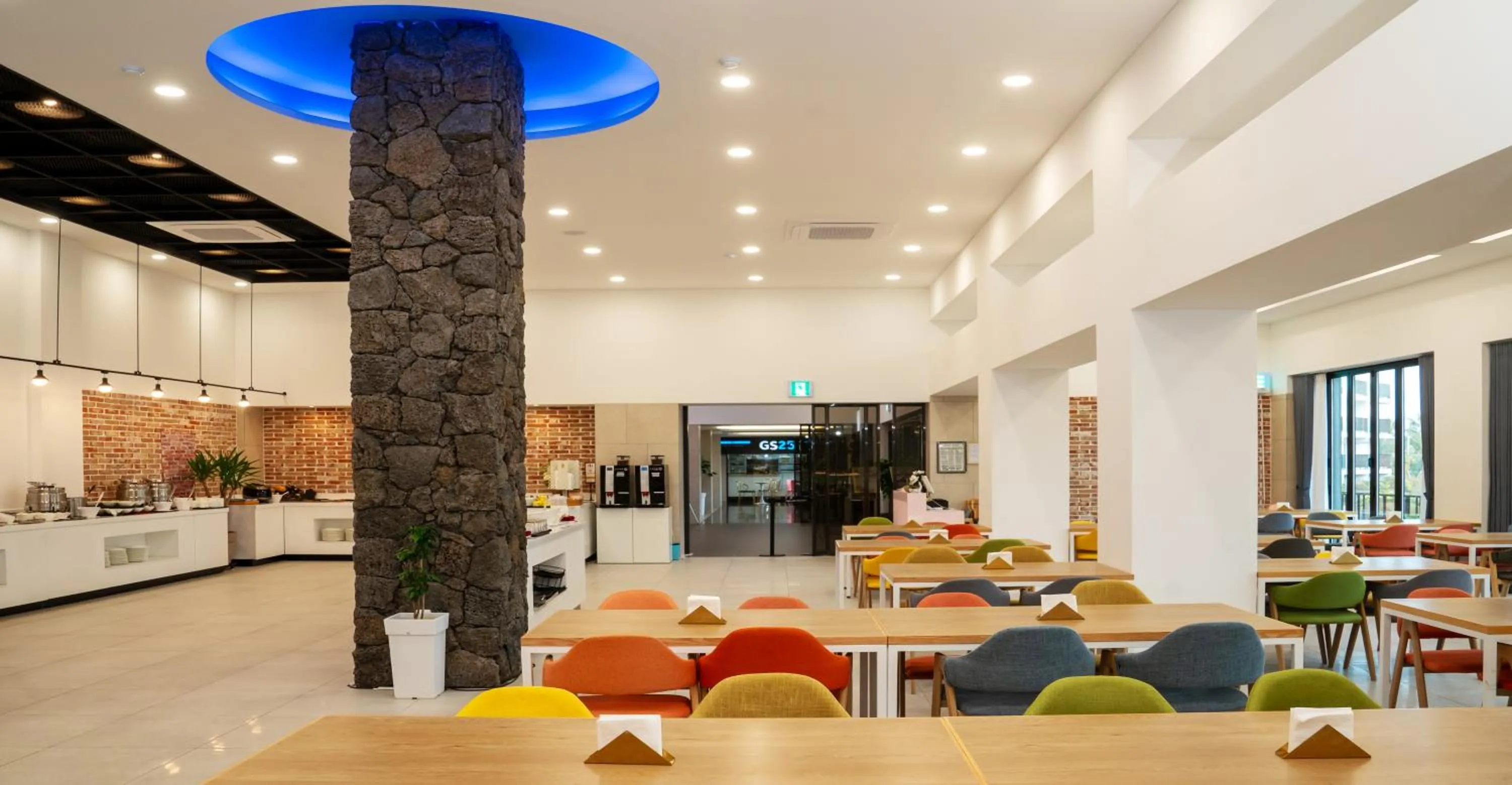 Restaurant/places to eat in Hallim Resort