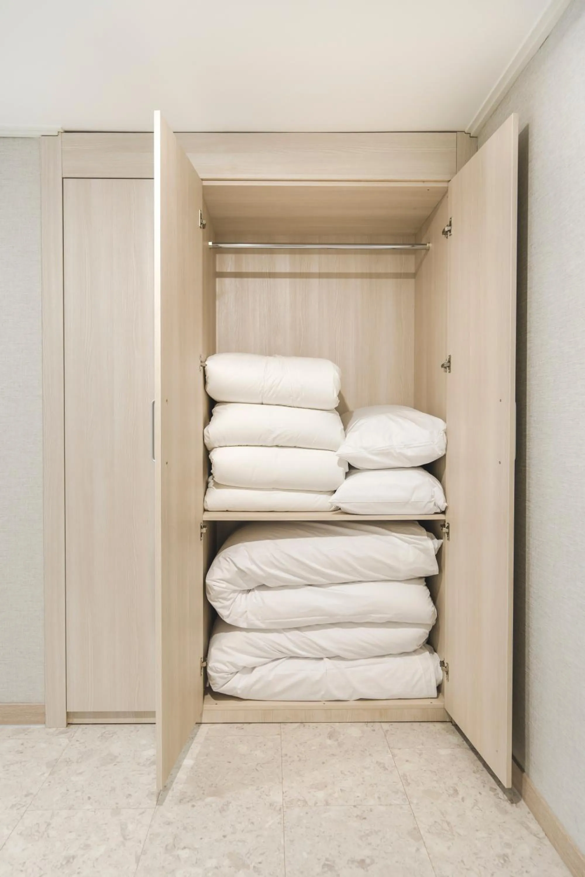 Bed in Hallim Resort