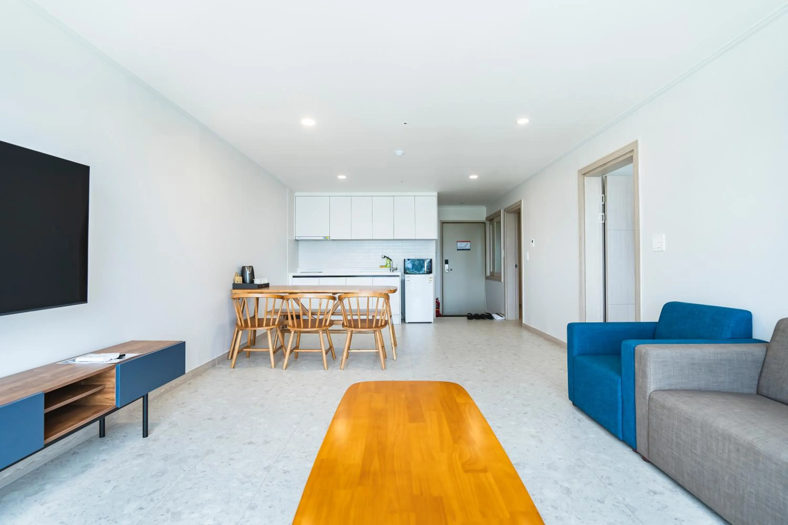 TV and multimedia in Hallim Resort