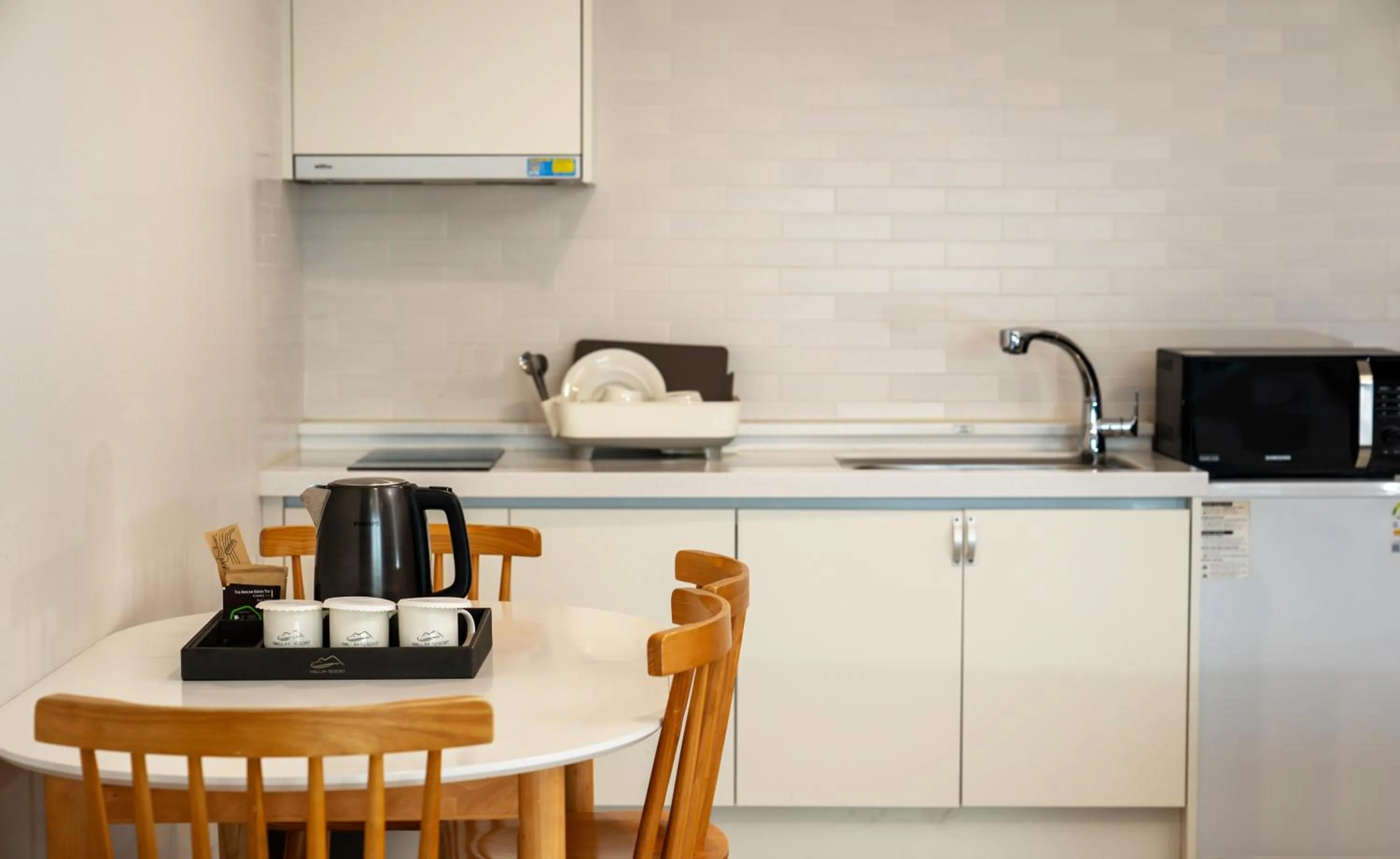 Kitchen or kitchenette in Hallim Resort