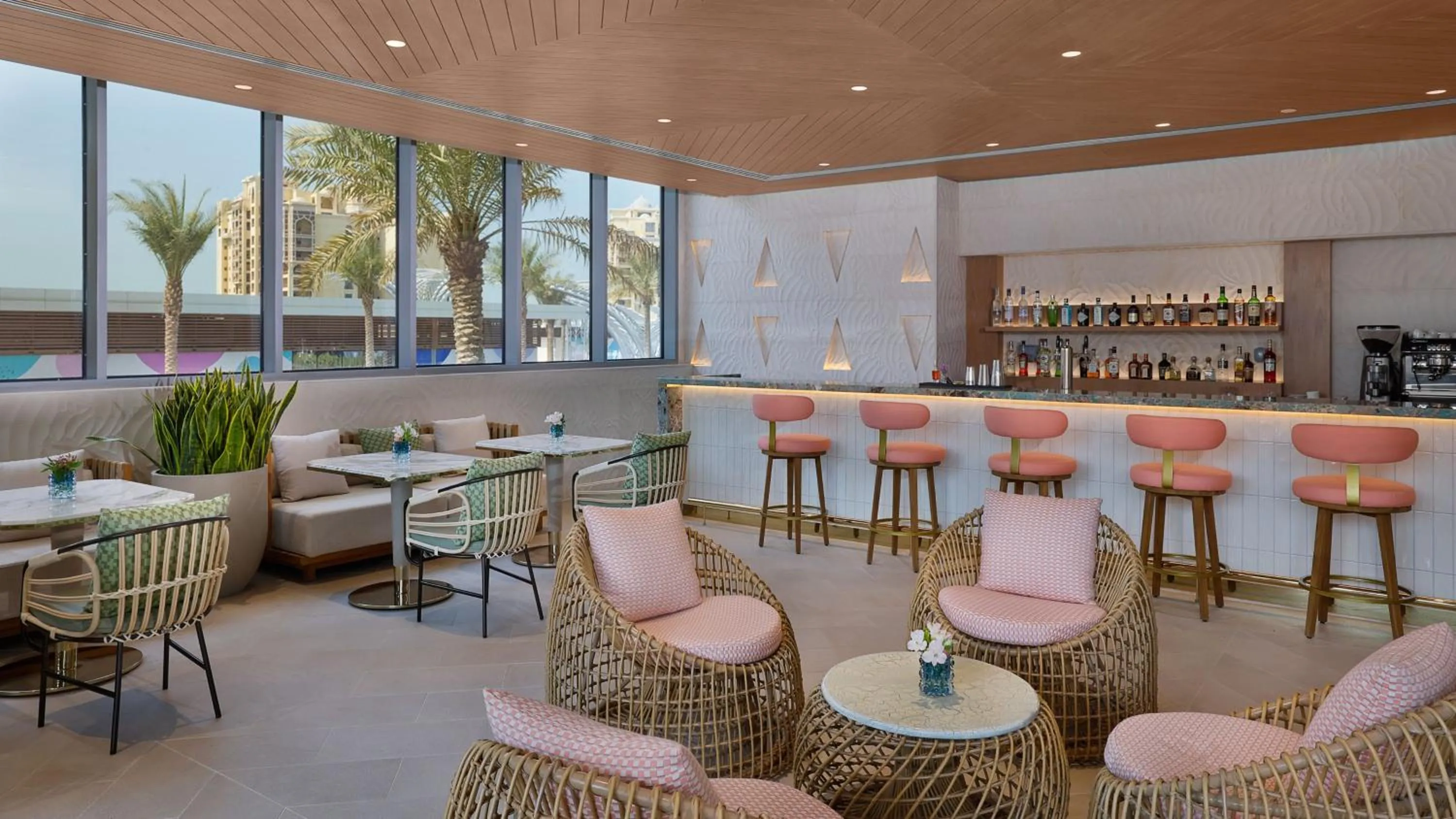 Restaurant/places to eat in The Palm Tower, Nakheel Mall, Palm Jumeirah