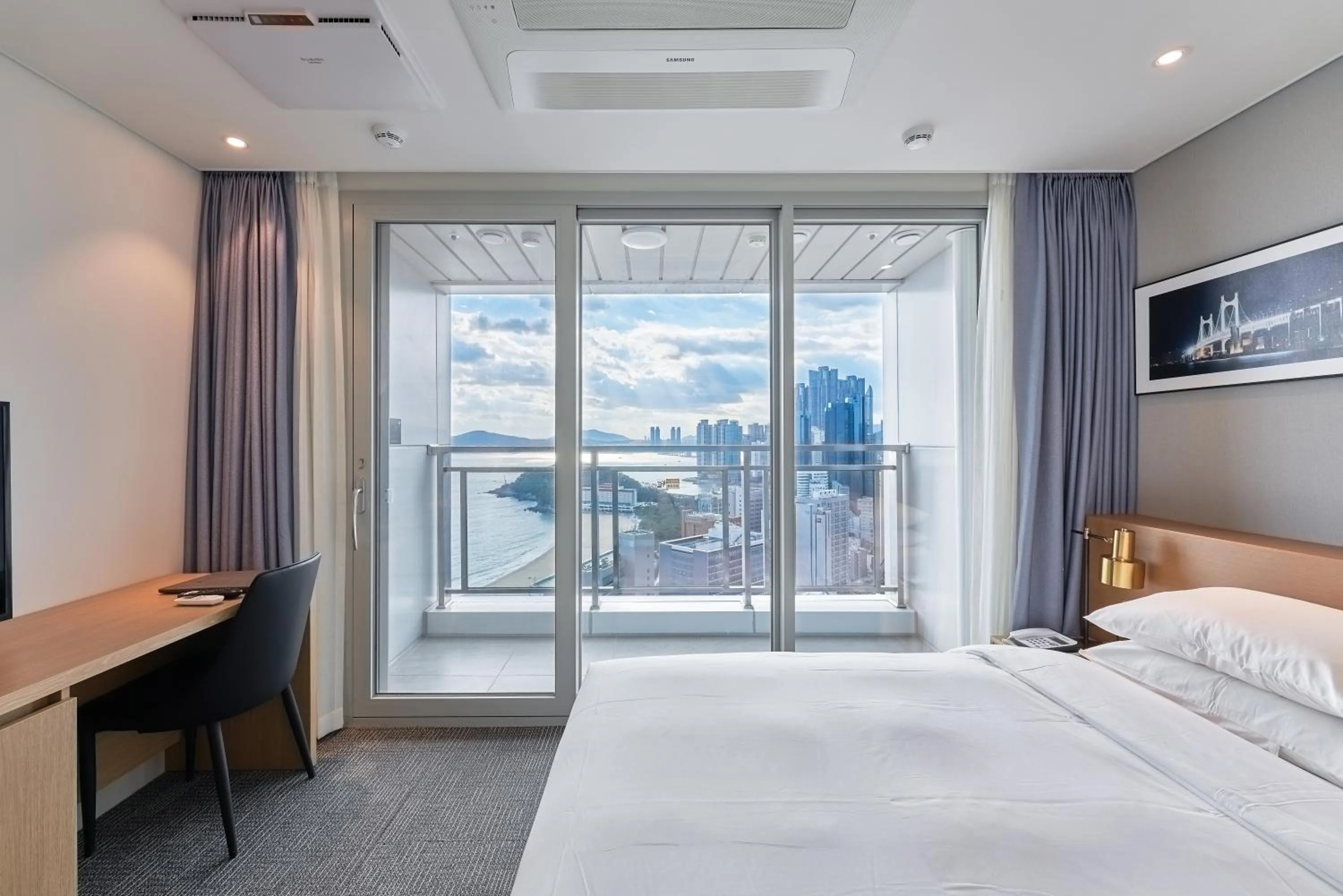 Bed in Lavi De Atlan Hotel 2