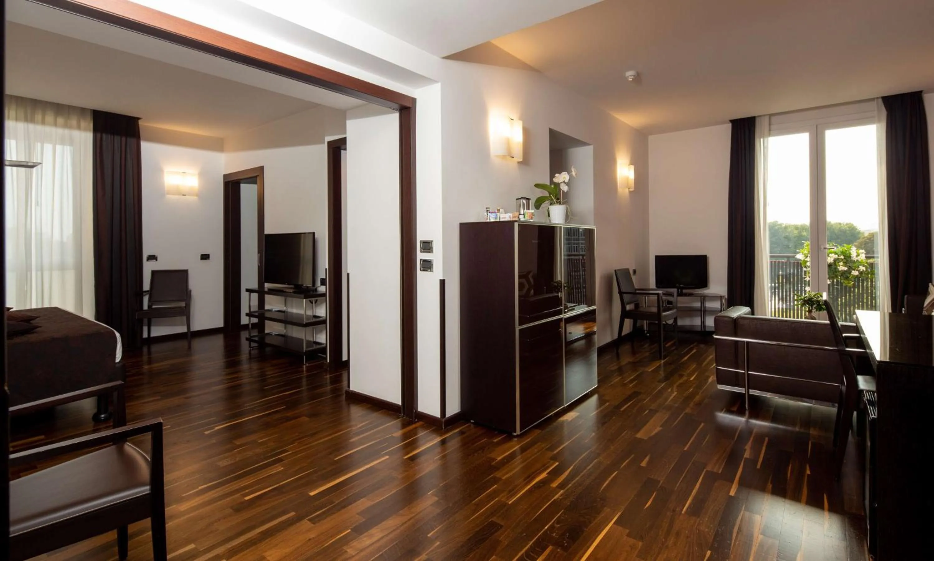 TV and multimedia in Best Western Hotel Biri