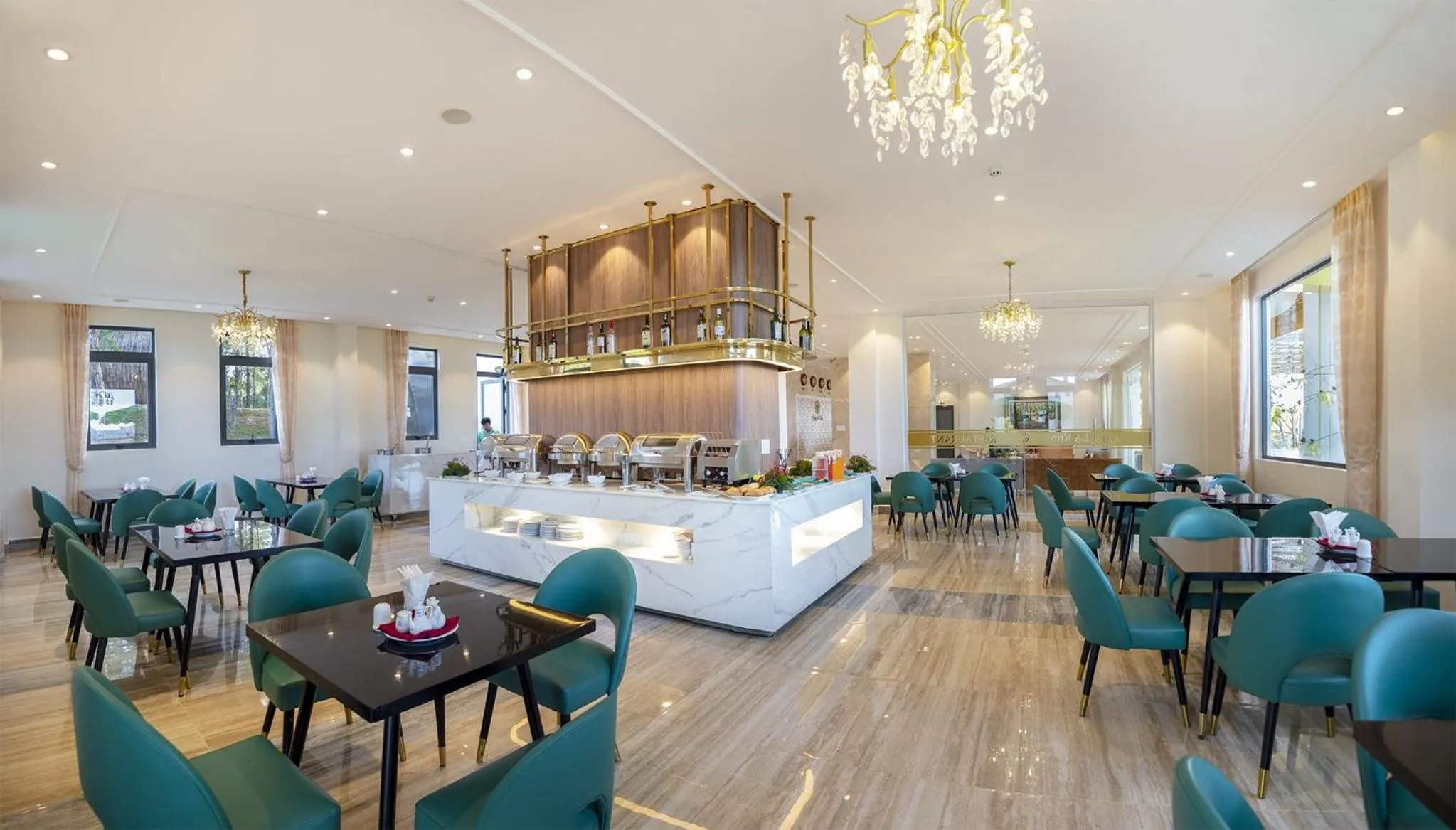 Restaurant/places to eat in Rừng Lá Kim Resort