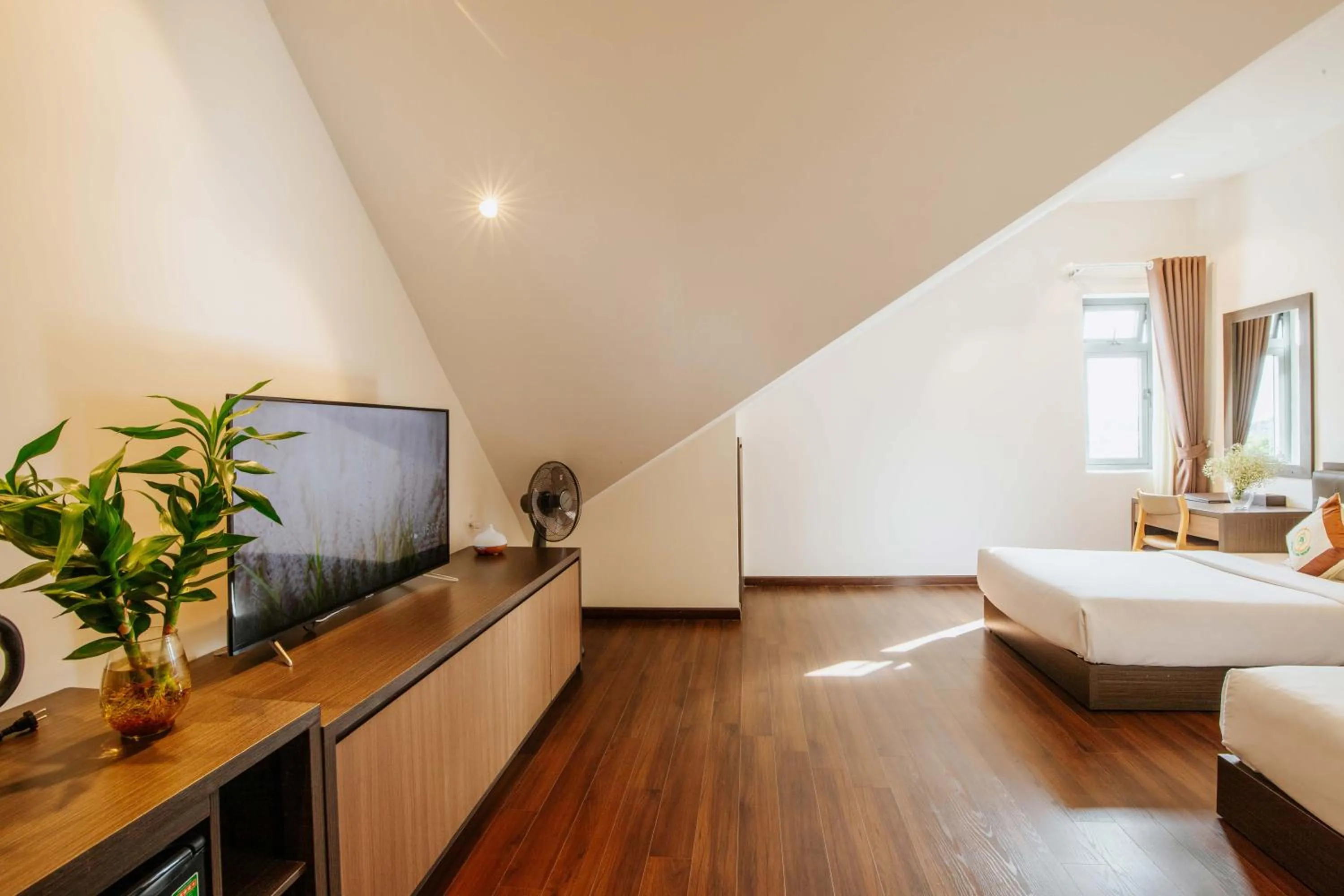 Photo of the whole room, Bed in Rừng Lá Kim Resort